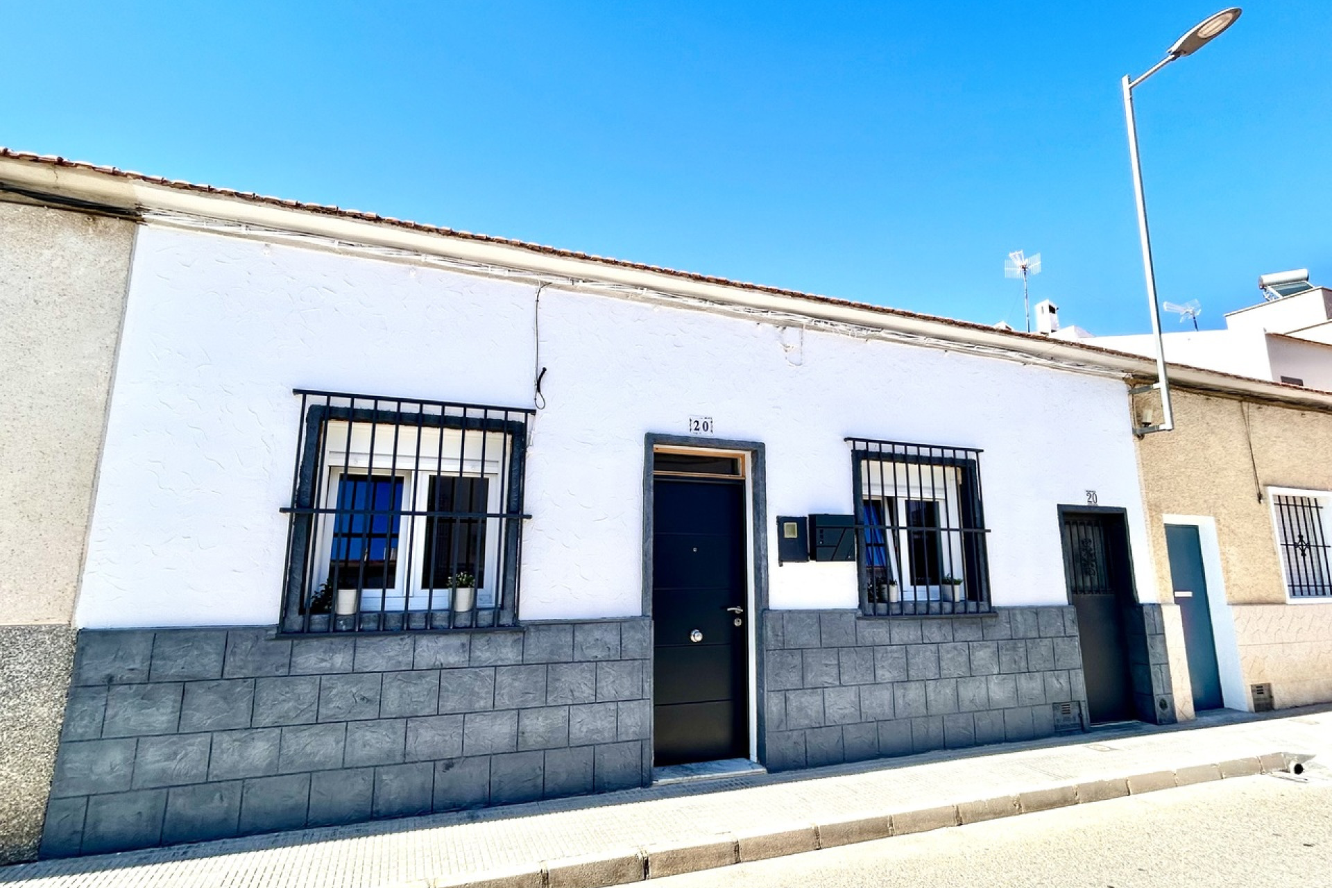 Reventa - 2. Chalet adosado - San Miguel de Salinas - Costa Blanca Sur