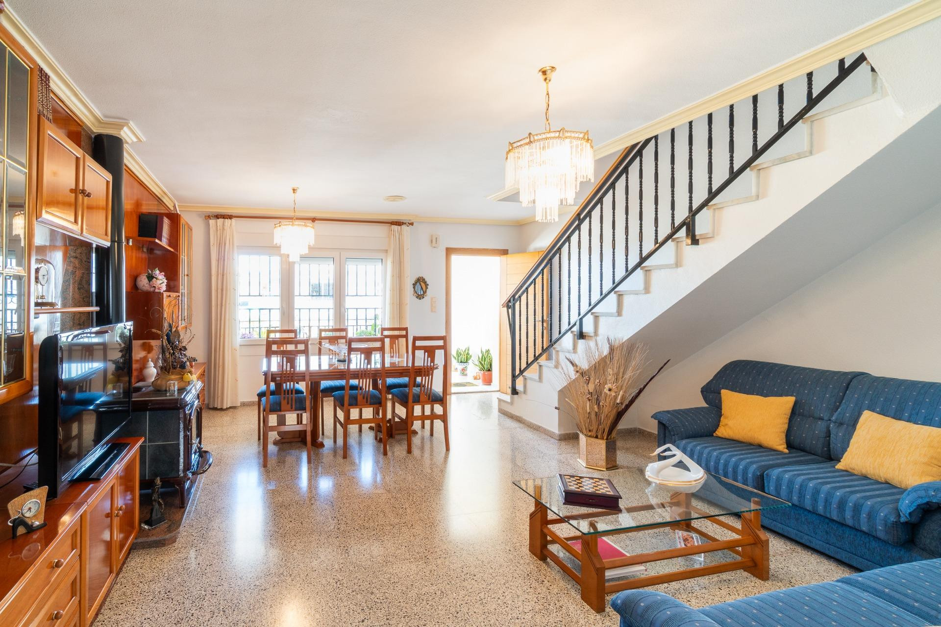 Reventa - 2. Chalet adosado - San Miguel de Salinas - Torremendo