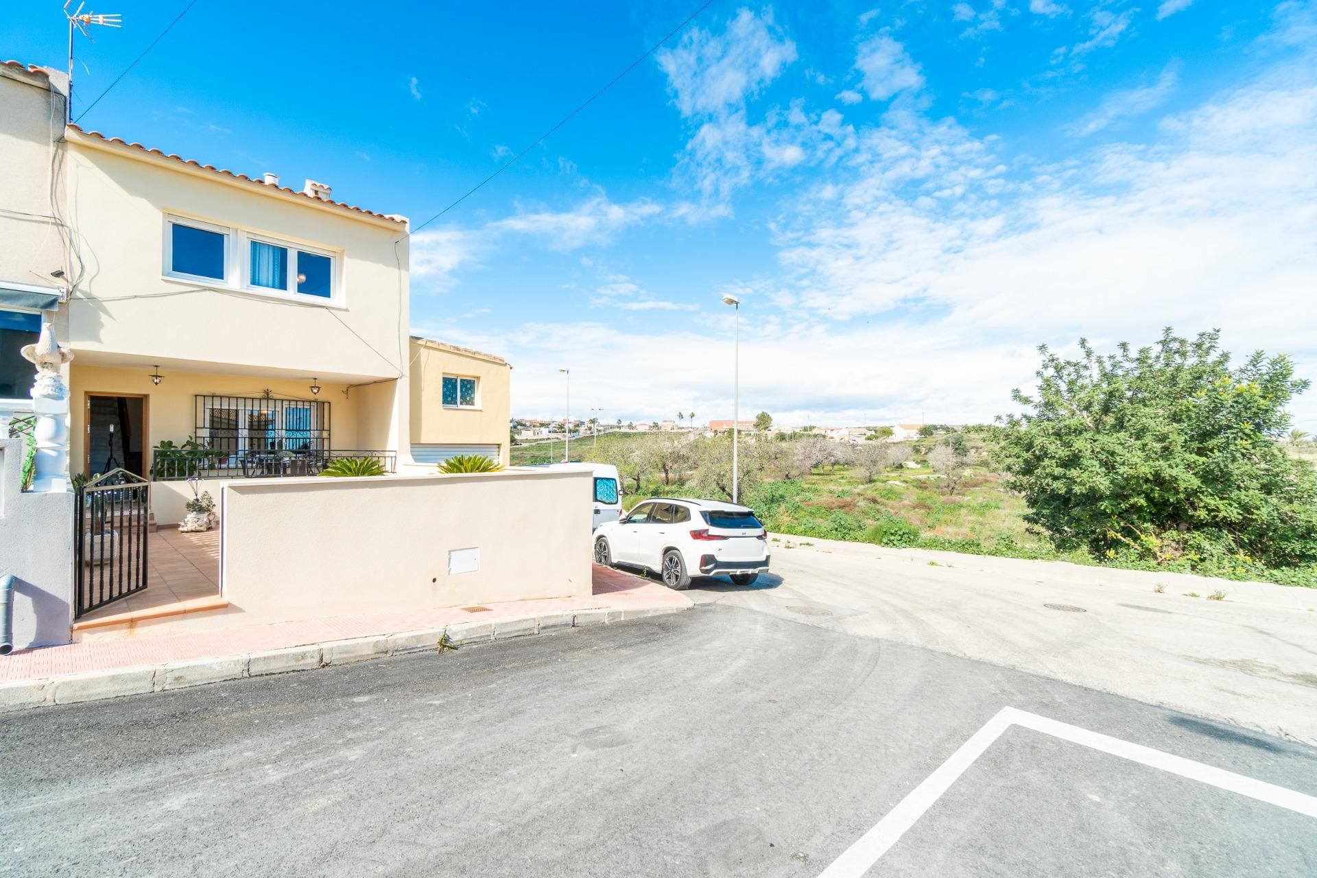 Reventa - 2. Chalet adosado - San Miguel de Salinas - Torremendo