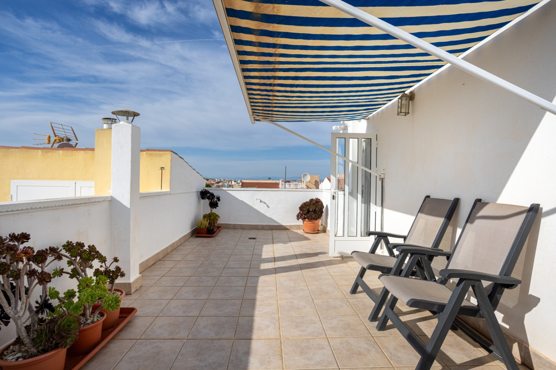 Reventa - 2. Chalet adosado - Torrevieja - Costa Blanca Sur