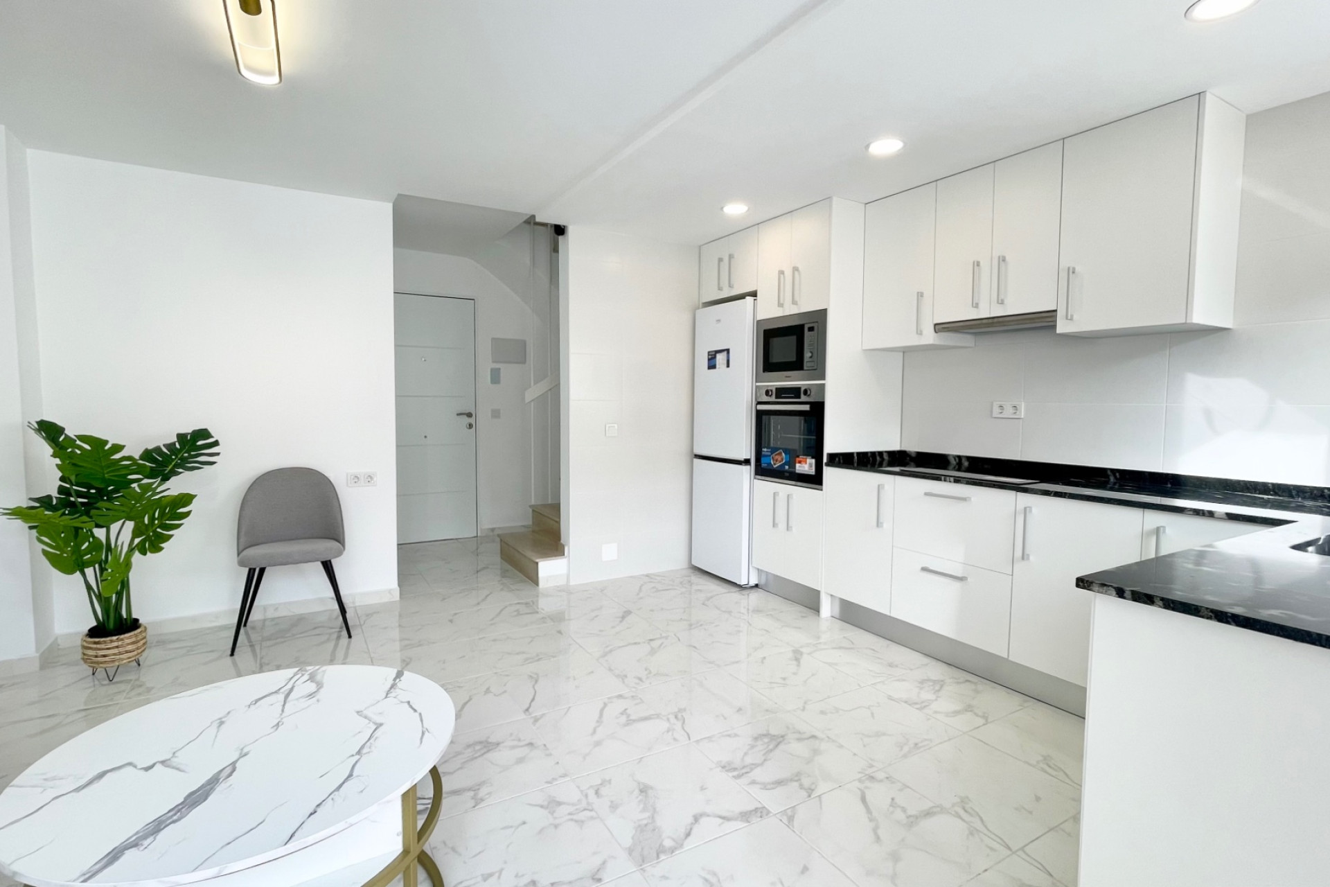 Reventa - 2. Chalet adosado - Torrevieja - Costa Blanca Sur