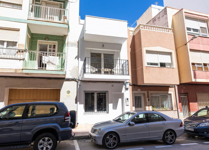 Reventa - 2. Chalet adosado - Torrevieja - Costa Blanca Sur