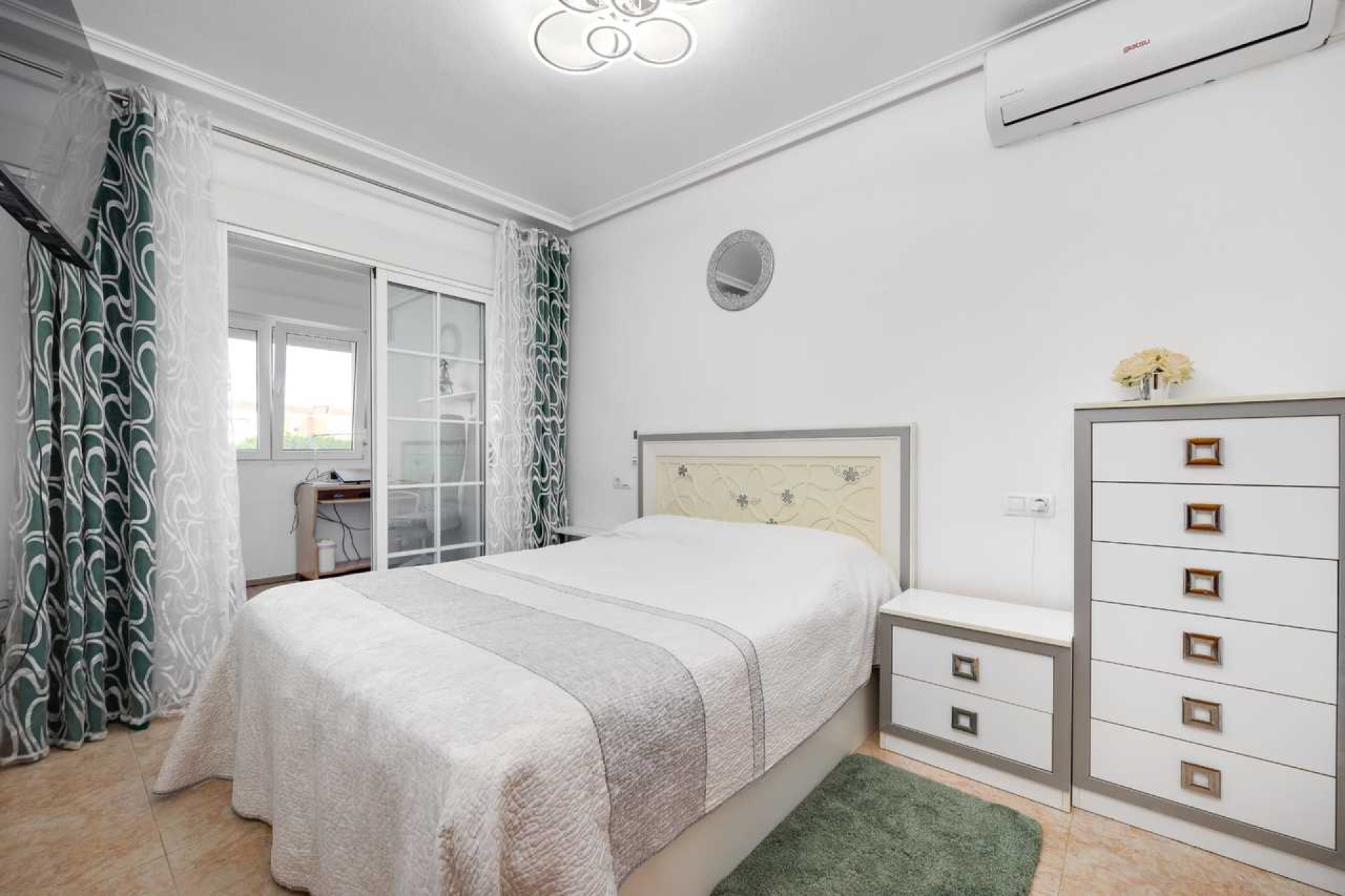 Reventa - 2. Chalet adosado - Torrevieja - Costa Blanca Sur