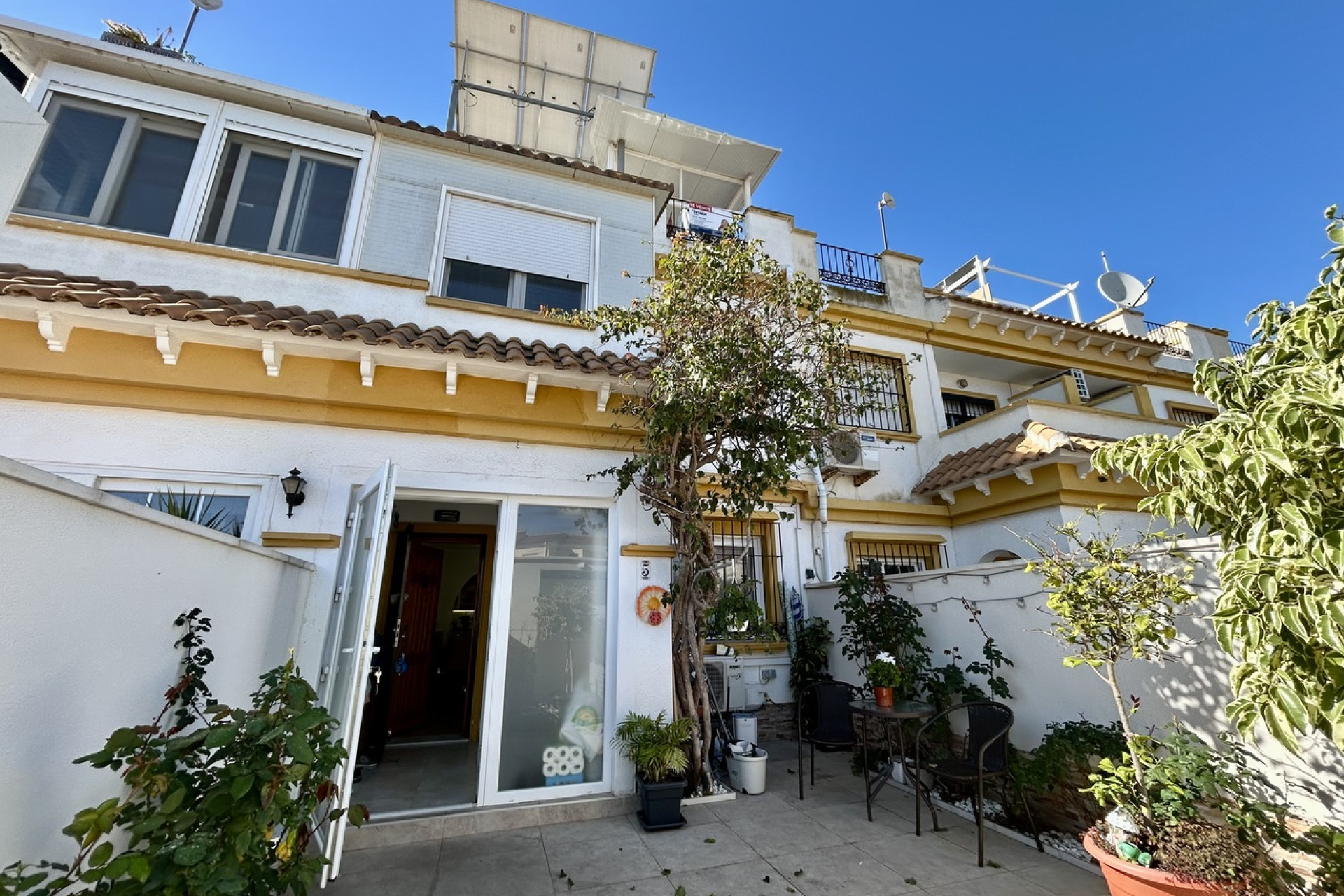 Reventa - 2. Chalet adosado - Torrevieja - Costa Blanca Sur