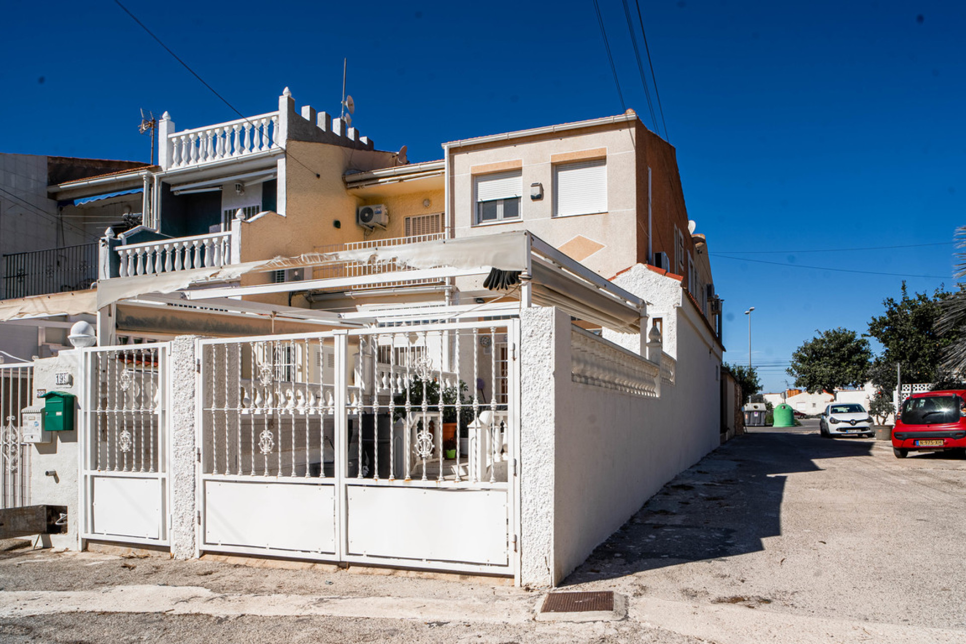 Reventa - 2. Chalet adosado - Torrevieja - Costa Blanca Sur