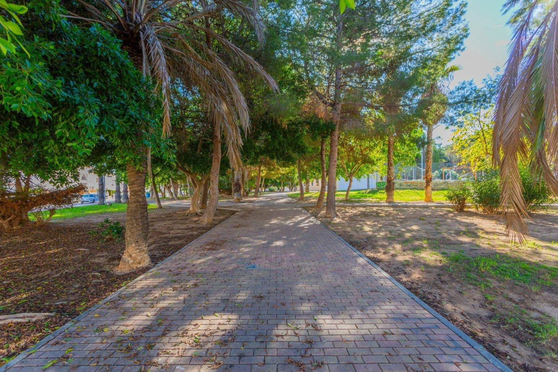 Reventa - 2. Chalet adosado - Torrevieja - Costa Blanca Sur