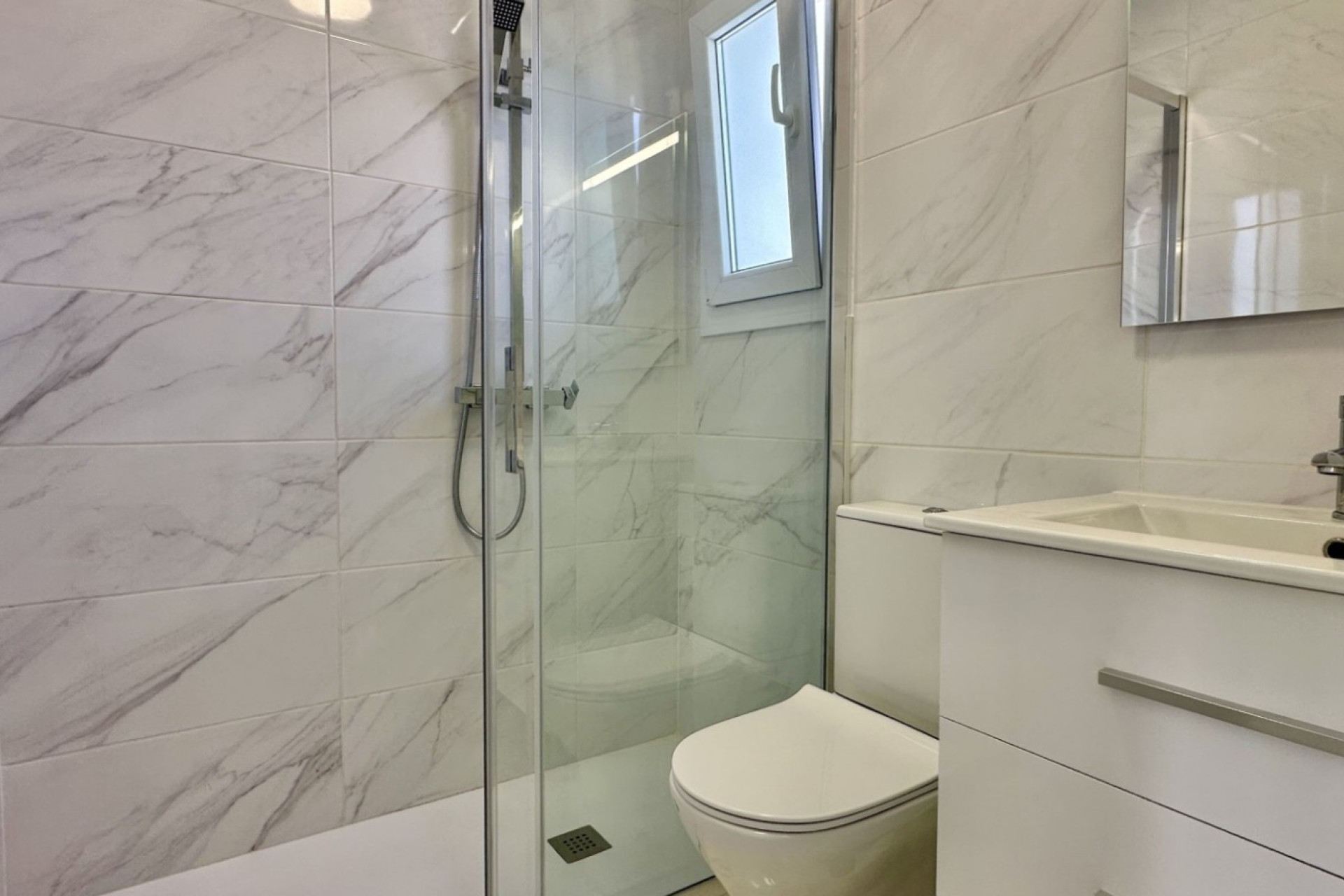 Reventa - 2. Chalet adosado - Torrevieja - Costa Blanca Sur