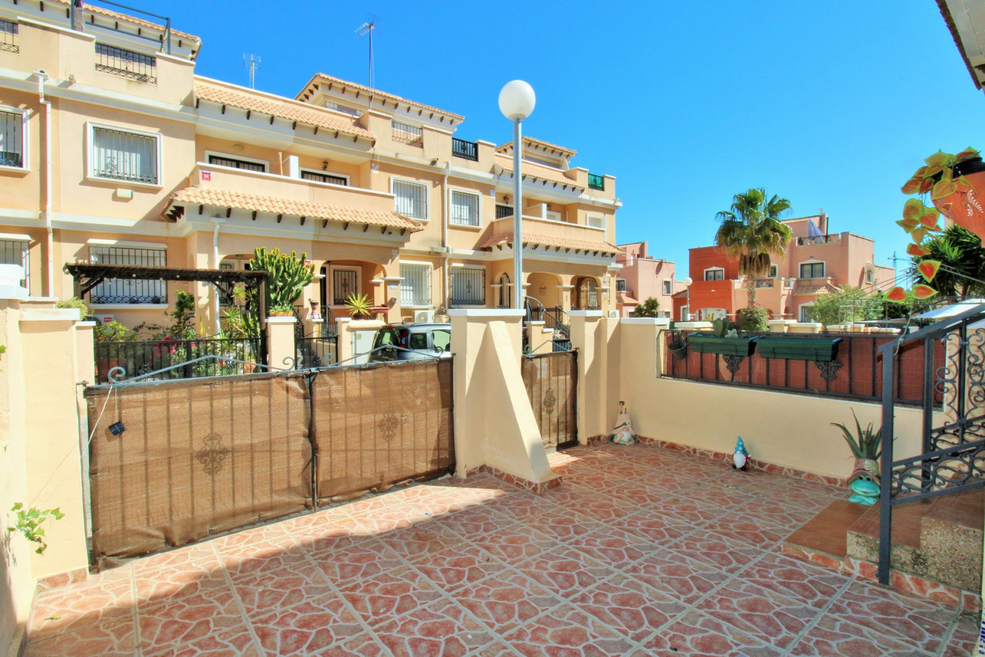 Reventa - 2. Chalet adosado - Villamartin - Costa Blanca Sur