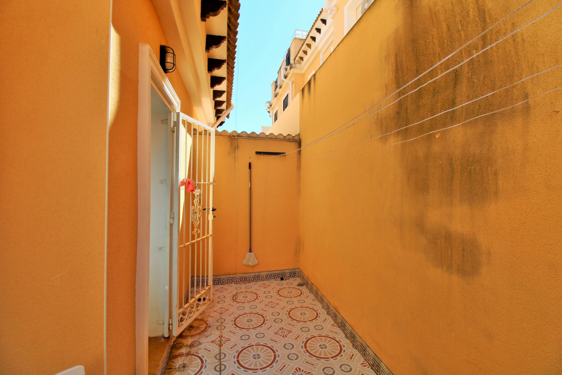 Reventa - 2. Chalet adosado - Villamartin - Costa Blanca Sur