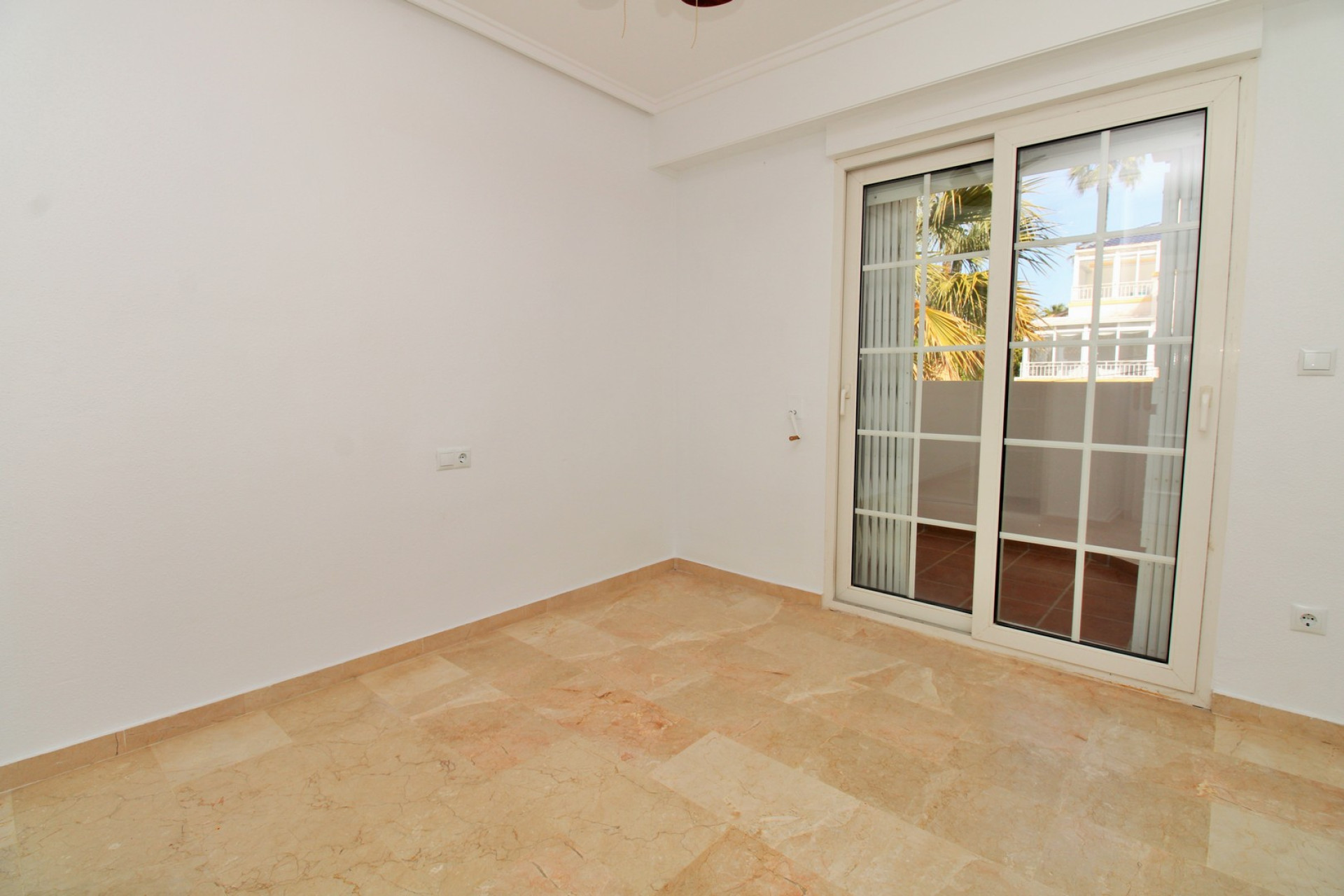 Reventa - 2. Chalet adosado - Villamartin - Costa Blanca Sur