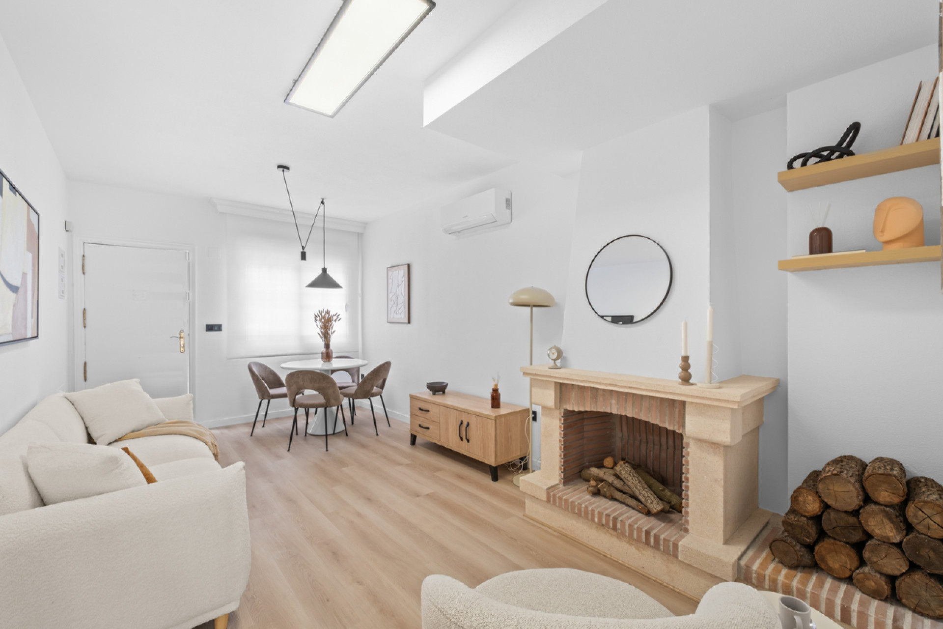 Reventa - 2. Chalet adosado - Villamartin - Costa Blanca Sur