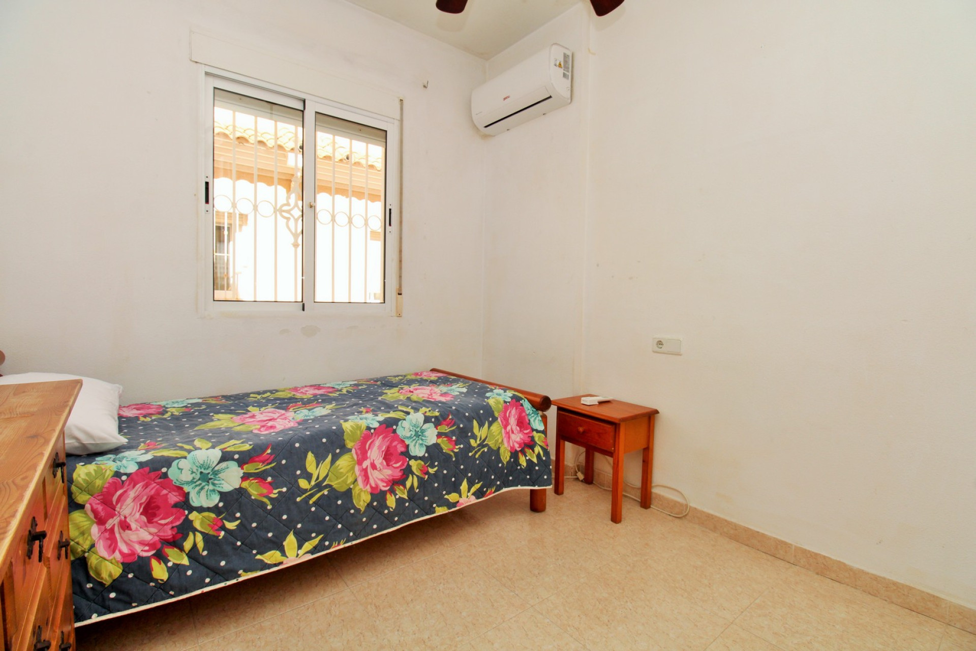 Reventa - 2. Chalet adosado - Villamartin - Costa Blanca Sur