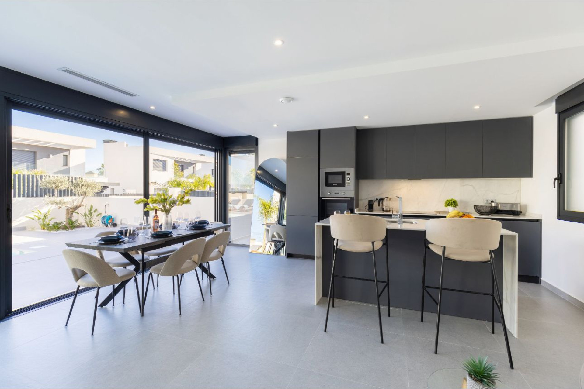 Reventa - 3. Casa indepiende - Algorfa - Costa Blanca Sur