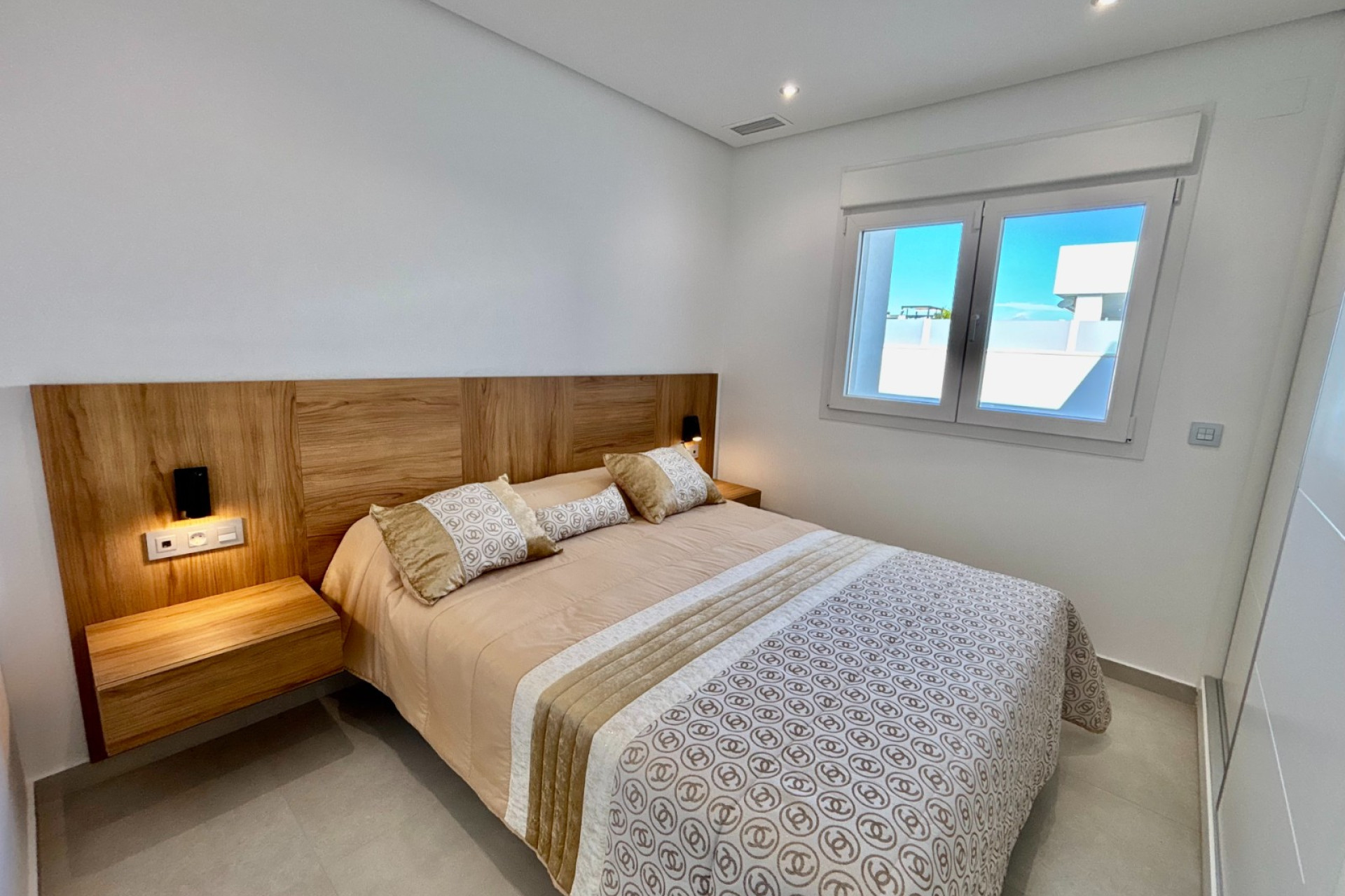 Reventa - 3. Casa indepiende - Benijófar - Costa Blanca Sur