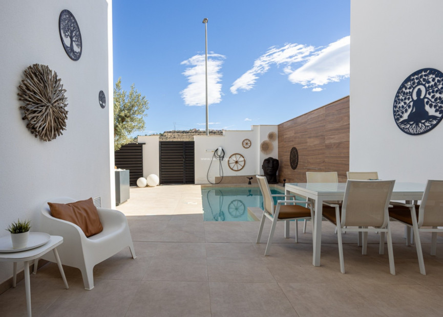 Reventa - 3. Casa indepiende - Benijófar - Costa Blanca Sur