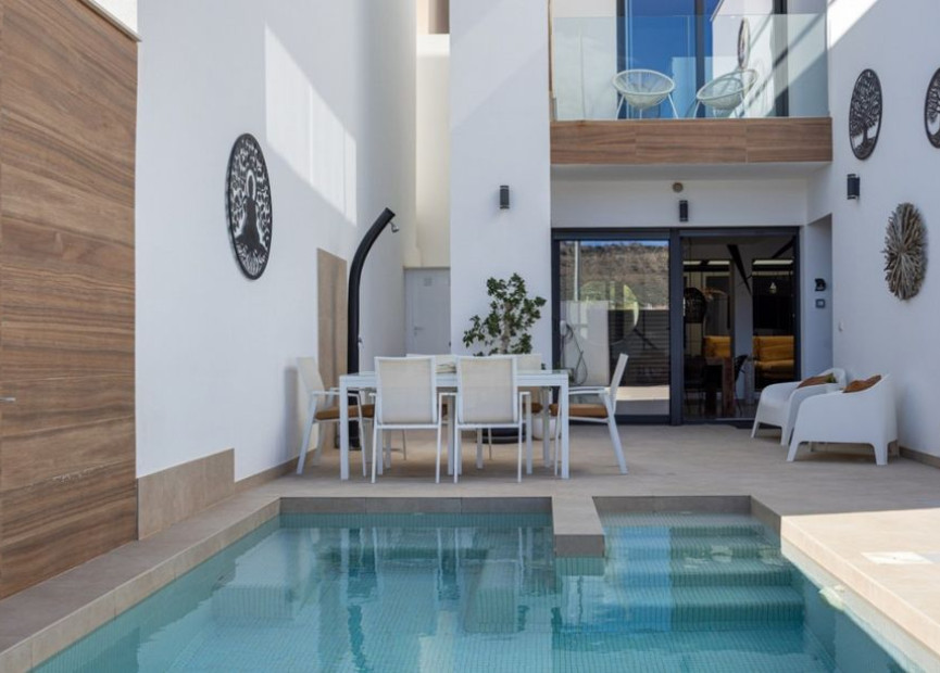 Reventa - 3. Casa indepiende - Benijófar - Costa Blanca Sur