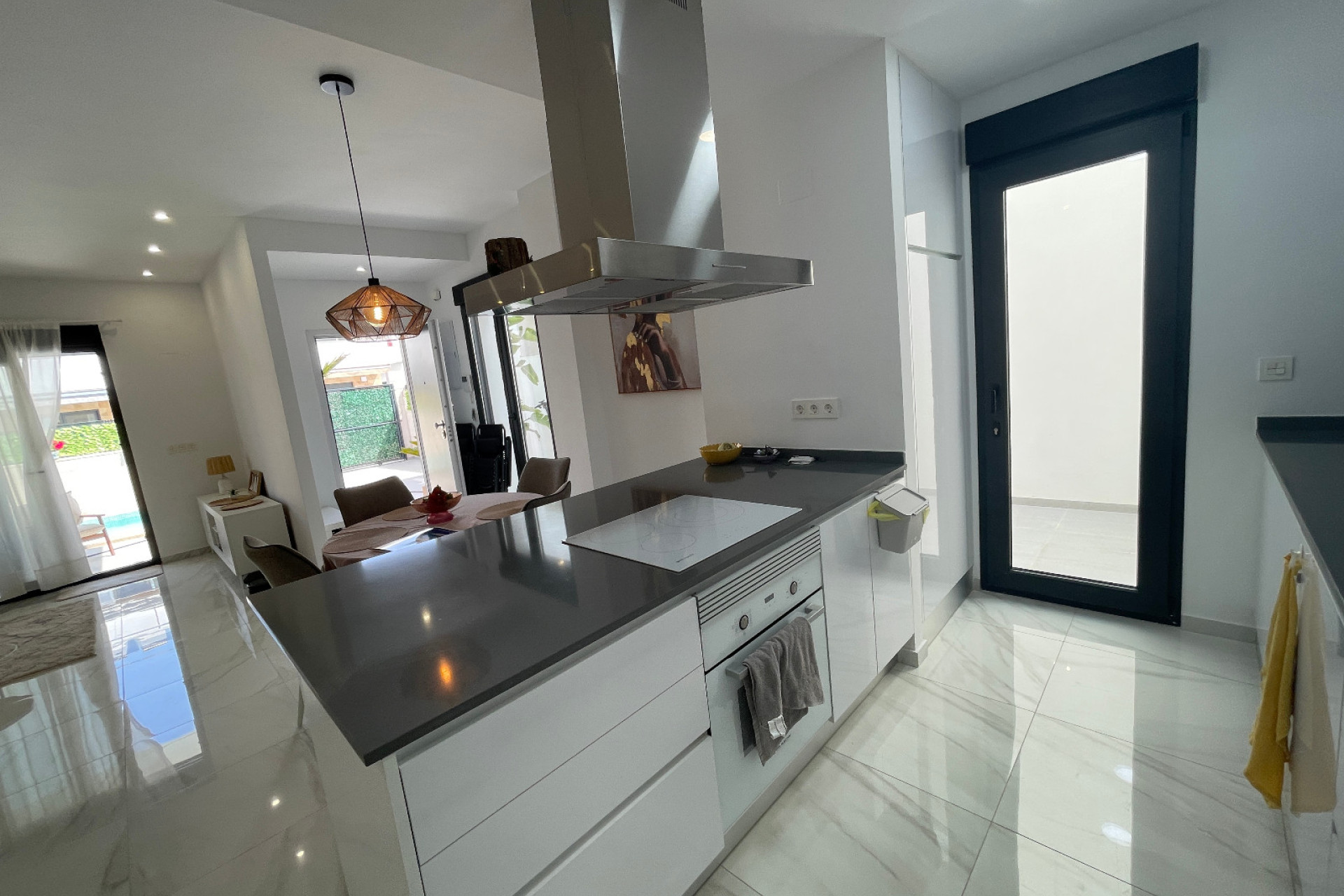 Reventa - 3. Casa indepiende - Benijófar - Costa Blanca Sur