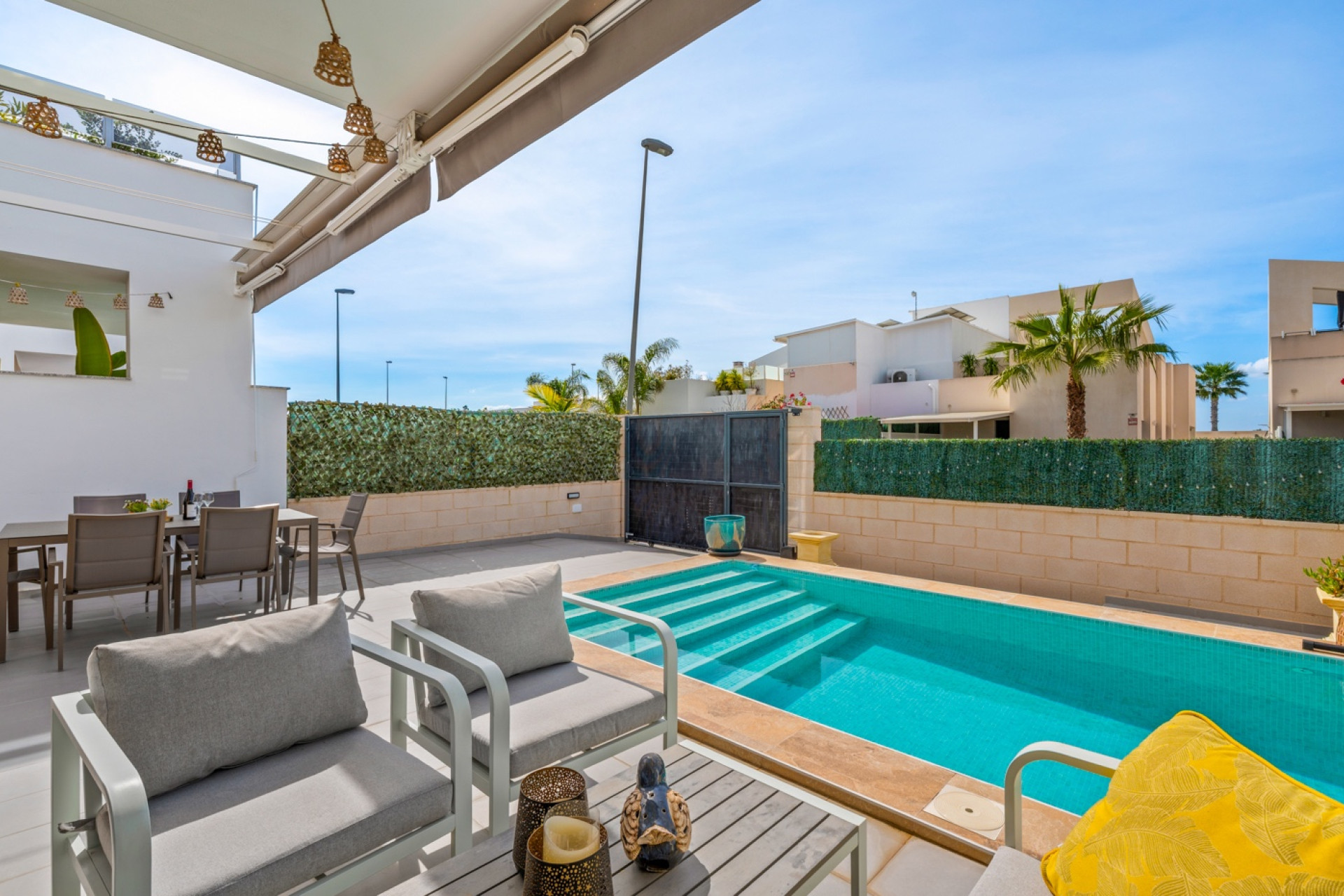 Reventa - 3. Casa indepiende - Benijófar - Costa Blanca Sur