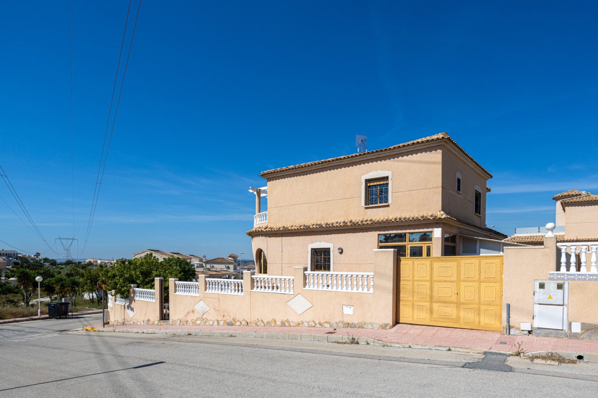 Reventa - 3. Casa indepiende - Benijófar - Costa Blanca Sur