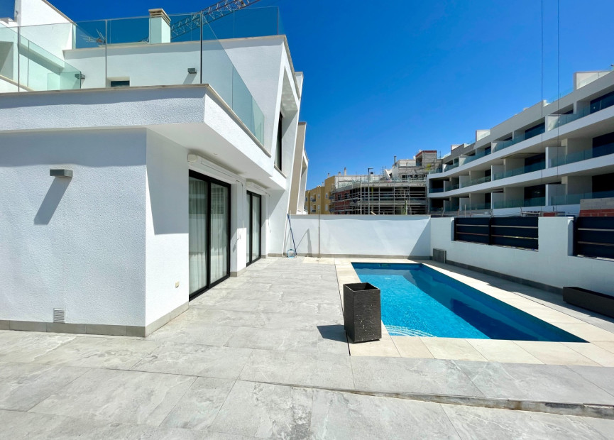 Reventa - 3. Casa indepiende - Benijófar - Costa Blanca Sur