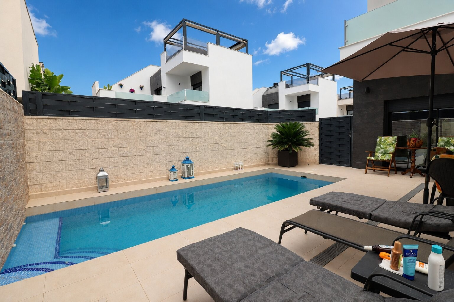 Reventa - 3. Casa indepiende - Benijófar - Costa Blanca Sur