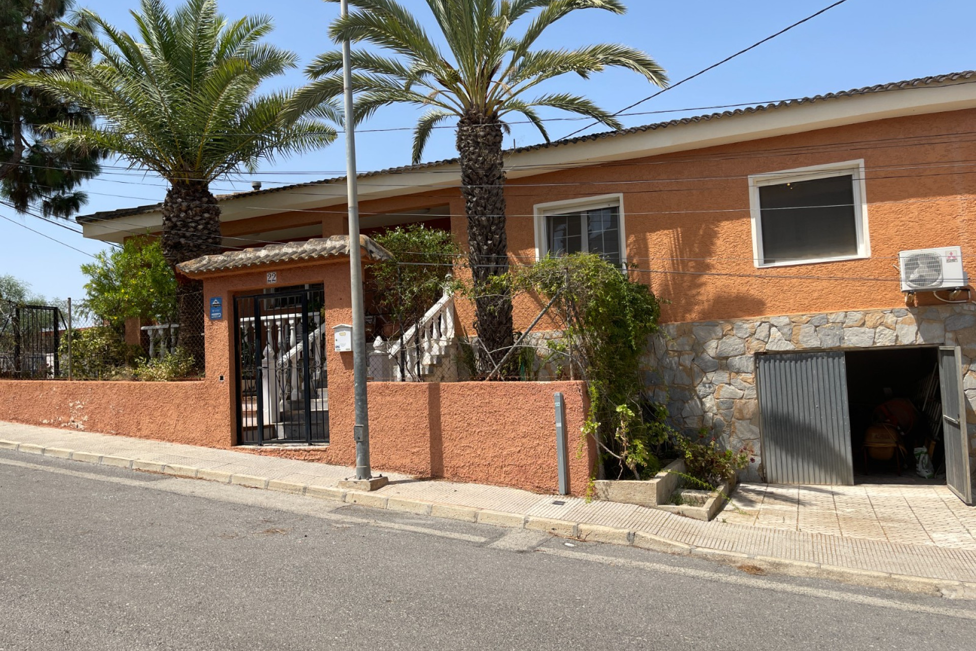 Reventa - 3. Casa indepiende - Benijófar - pueblo
