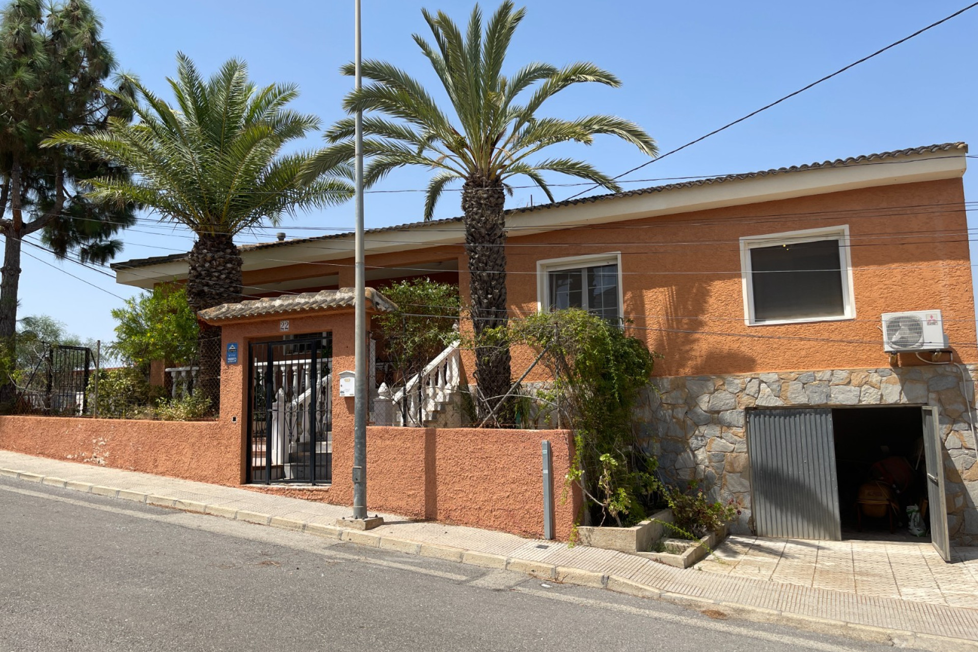 Reventa - 3. Casa indepiende - Benijófar - pueblo