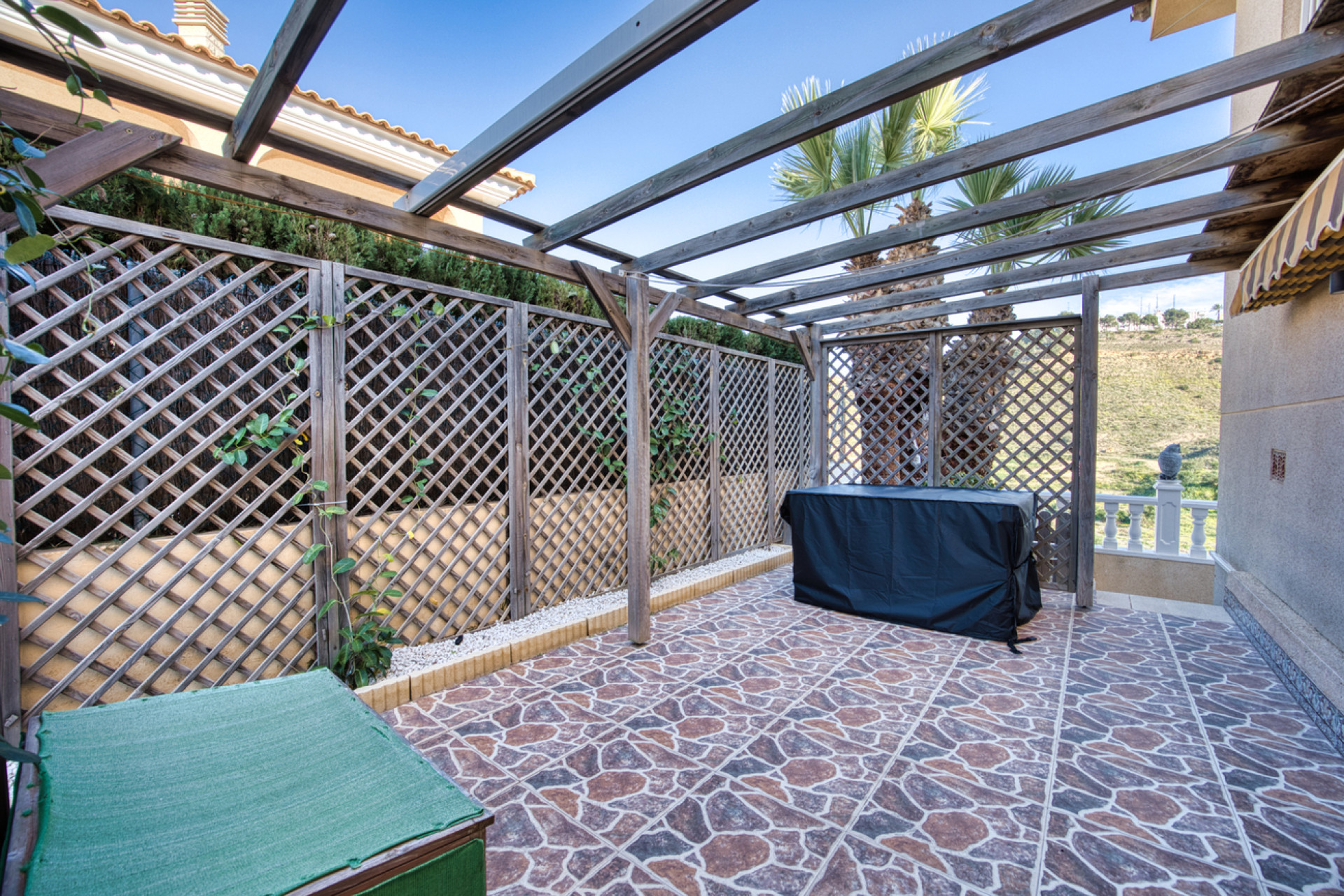 Reventa - 3. Casa indepiende - Benimar - Costa Blanca Sur