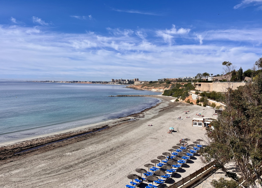 Reventa - 3. Casa indepiende - Cabo Roig - Costa Blanca Sur