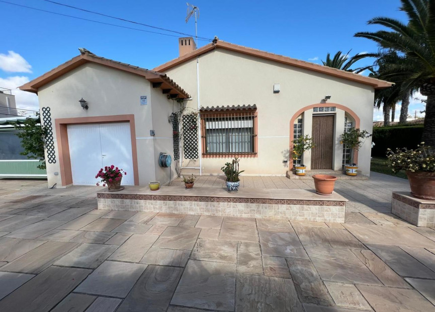 Reventa - 3. Casa indepiende - Cabo Roig - Costa Blanca Sur