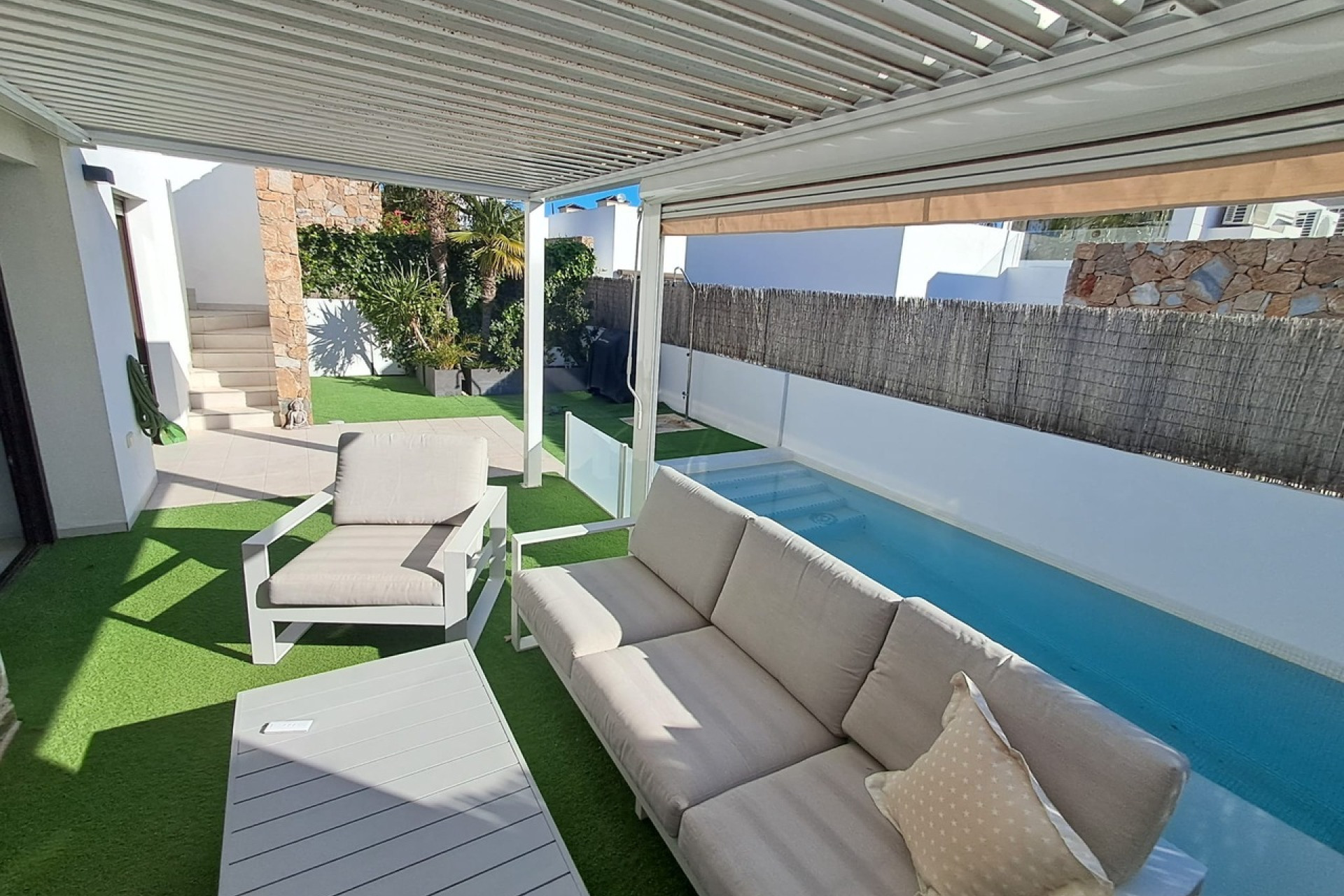 Reventa - 3. Casa indepiende - Cabo Roig - Costa Blanca Sur