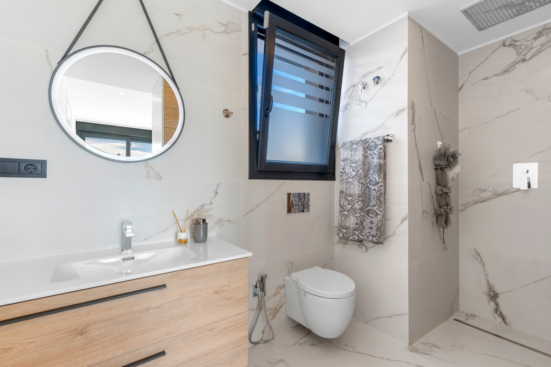 Reventa - 3. Casa indepiende - Ciudad Quesada - Costa Blanca Sur