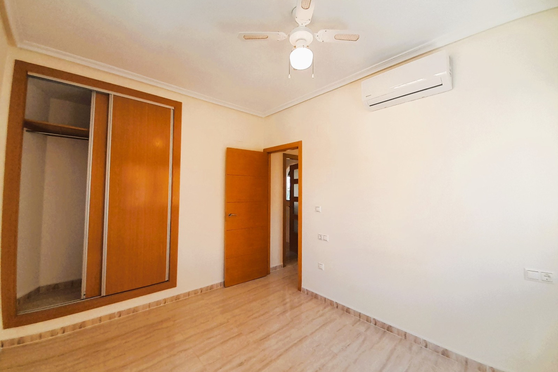 Reventa - 3. Casa indepiende - Ciudad Quesada - Costa Blanca Sur