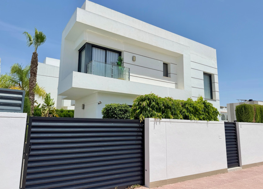 Reventa - 3. Casa indepiende - Ciudad Quesada - Costa Blanca Sur