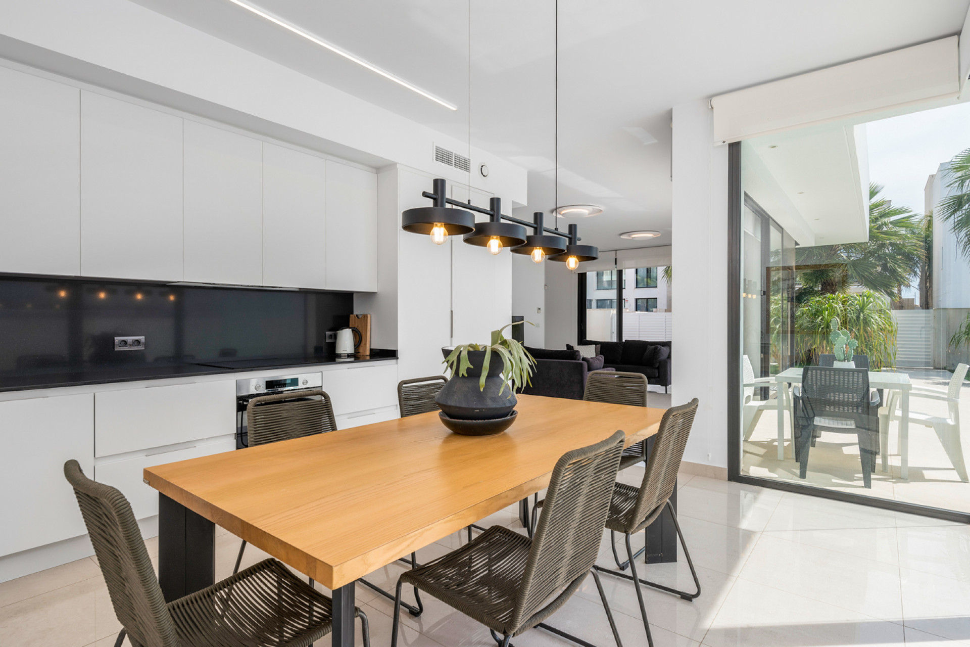 Reventa - 3. Casa indepiende - Ciudad Quesada - La Laguna