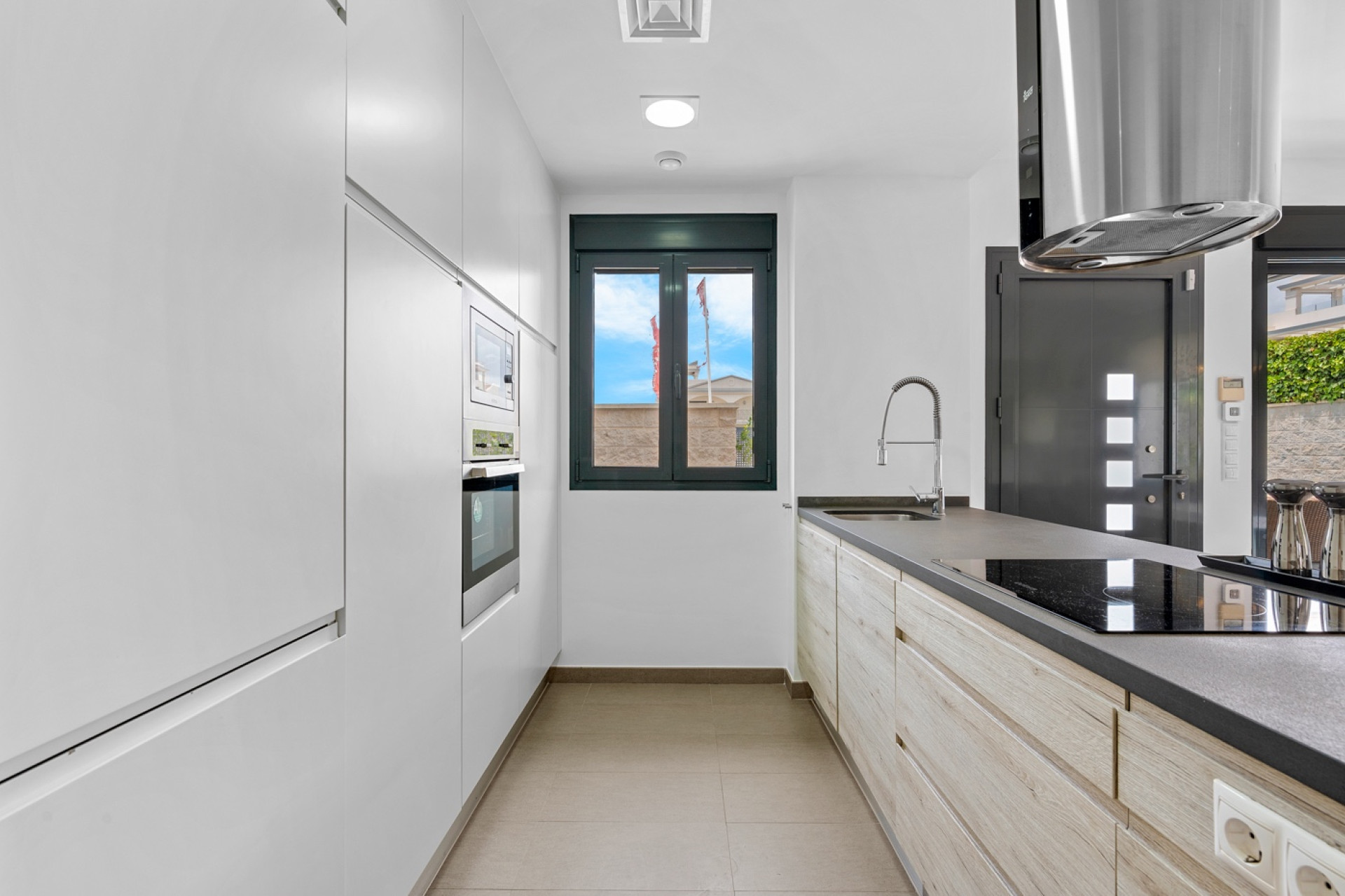 Reventa - 3. Casa indepiende - Ciudad Quesada - La Laguna