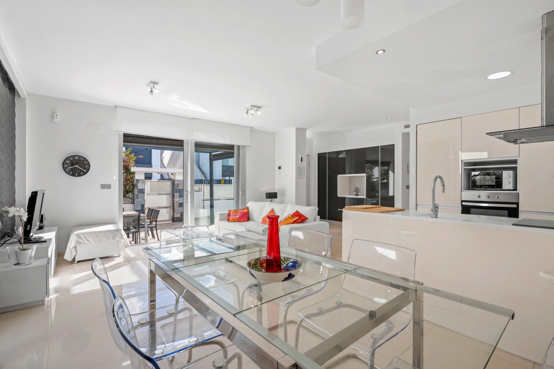 Reventa - 3. Casa indepiende - Ciudad Quesada - La Laguna