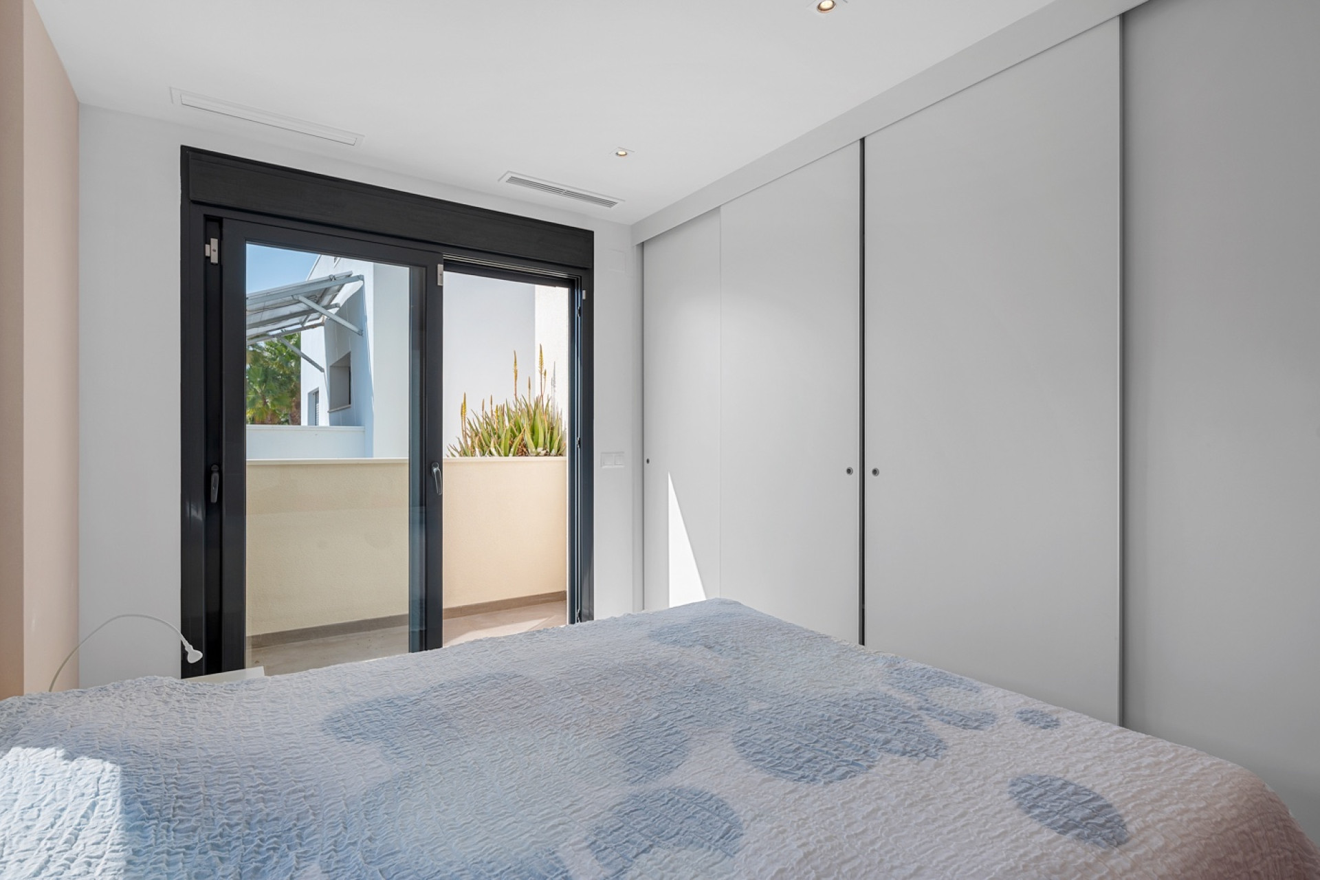 Reventa - 3. Casa indepiende - Ciudad Quesada - La Laguna