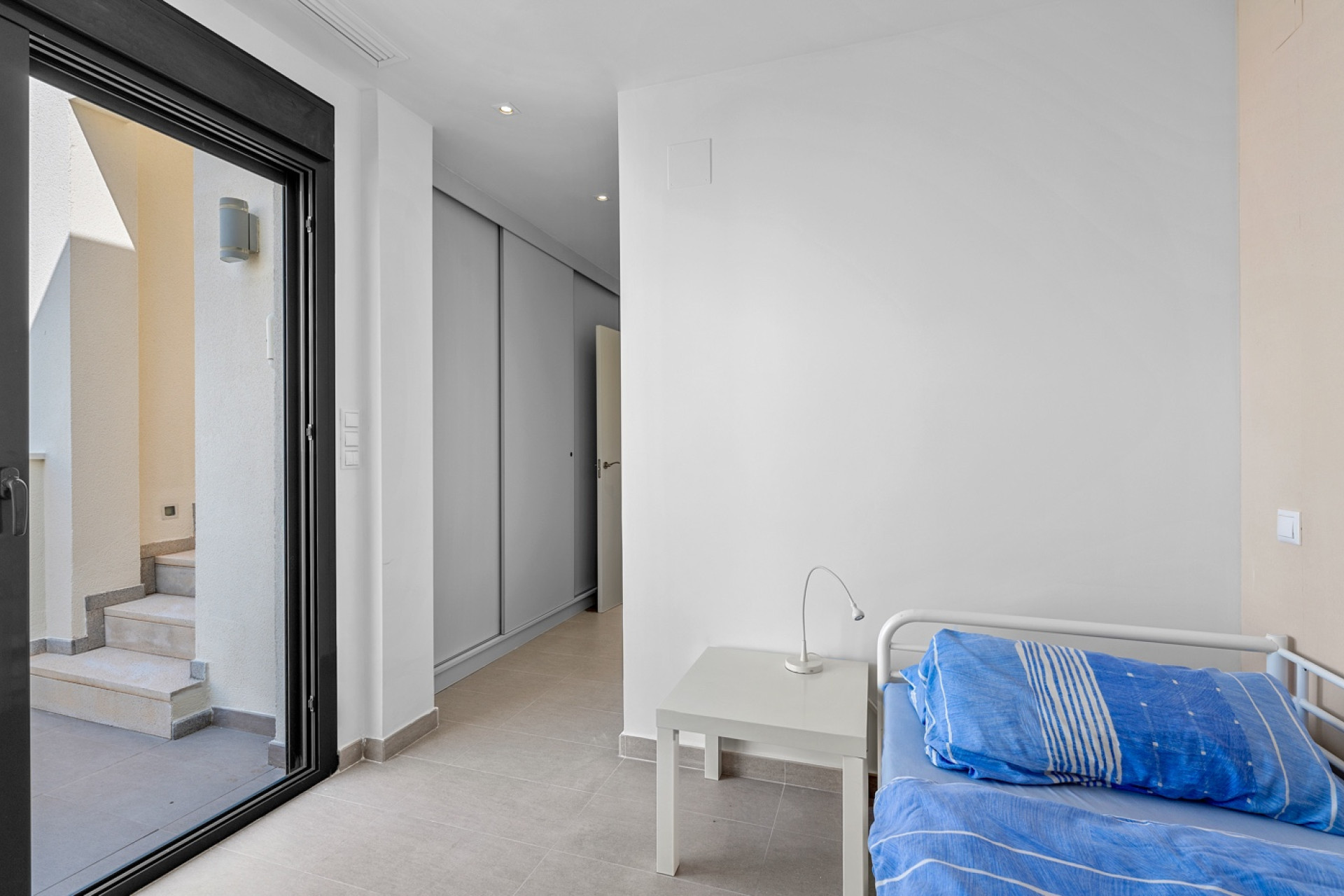 Reventa - 3. Casa indepiende - Ciudad Quesada - La Laguna