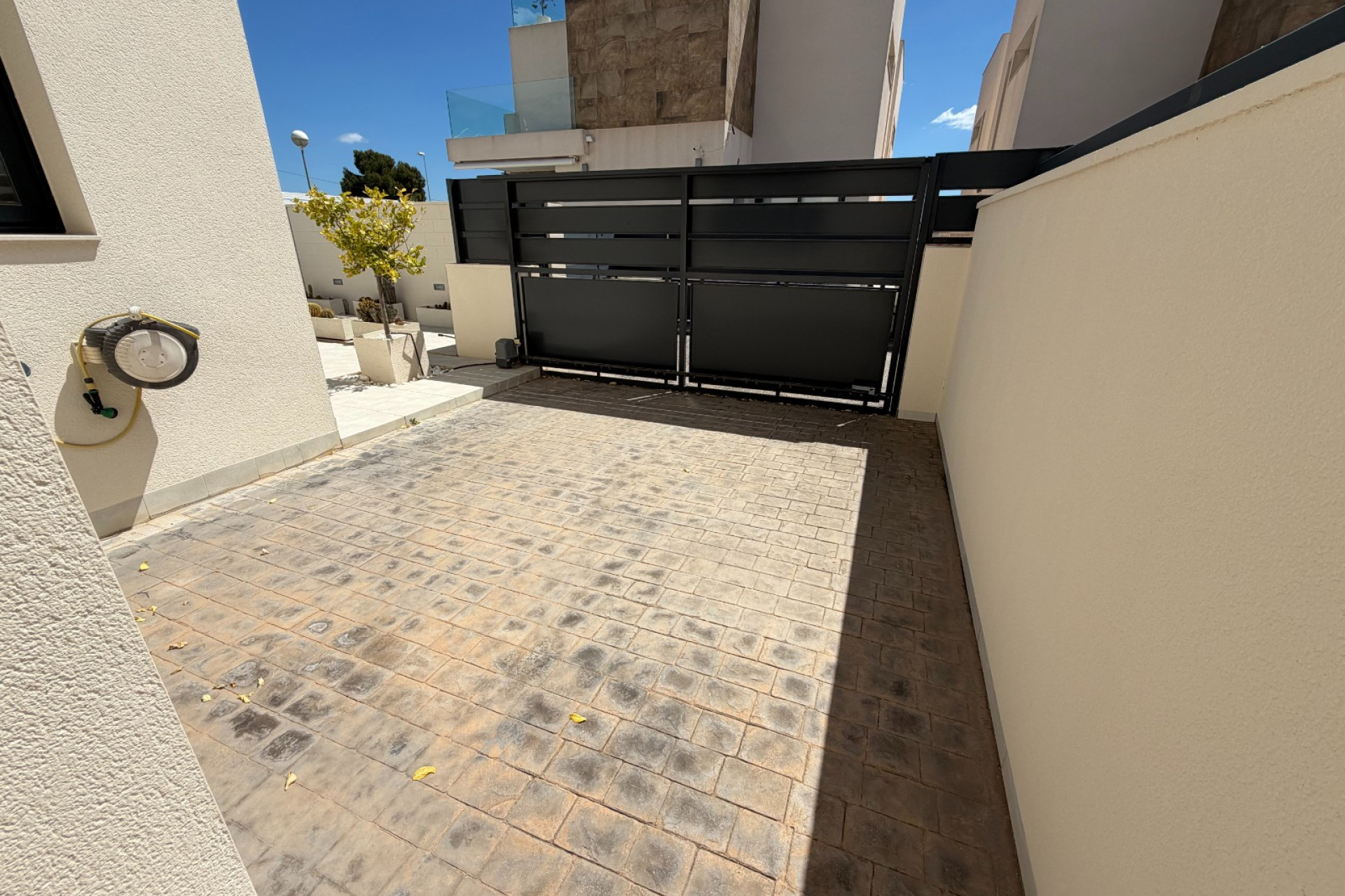 Reventa - 3. Casa indepiende - Ciudad Quesada - La Laguna