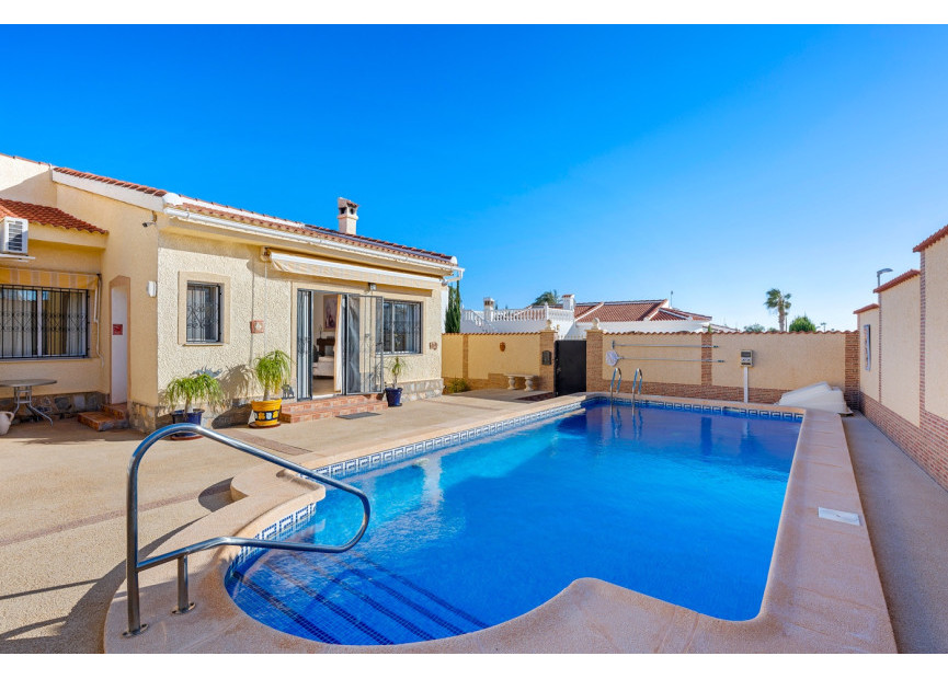 Reventa - 3. Casa indepiende - Ciudad Quesada - Pueblo Bravo