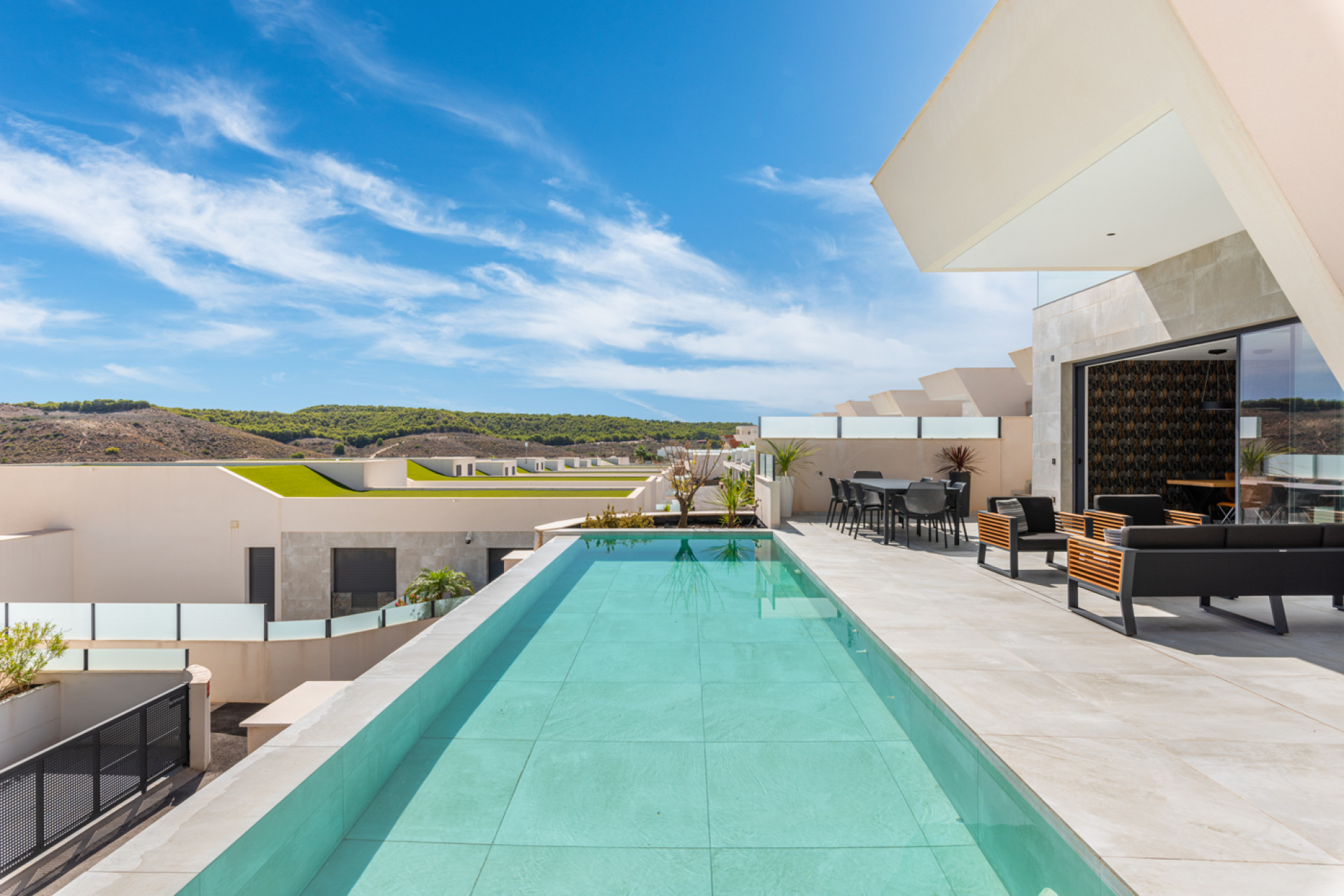 Reventa - 3. Casa indepiende - Ciudad Quesada - Pueblo Lucero