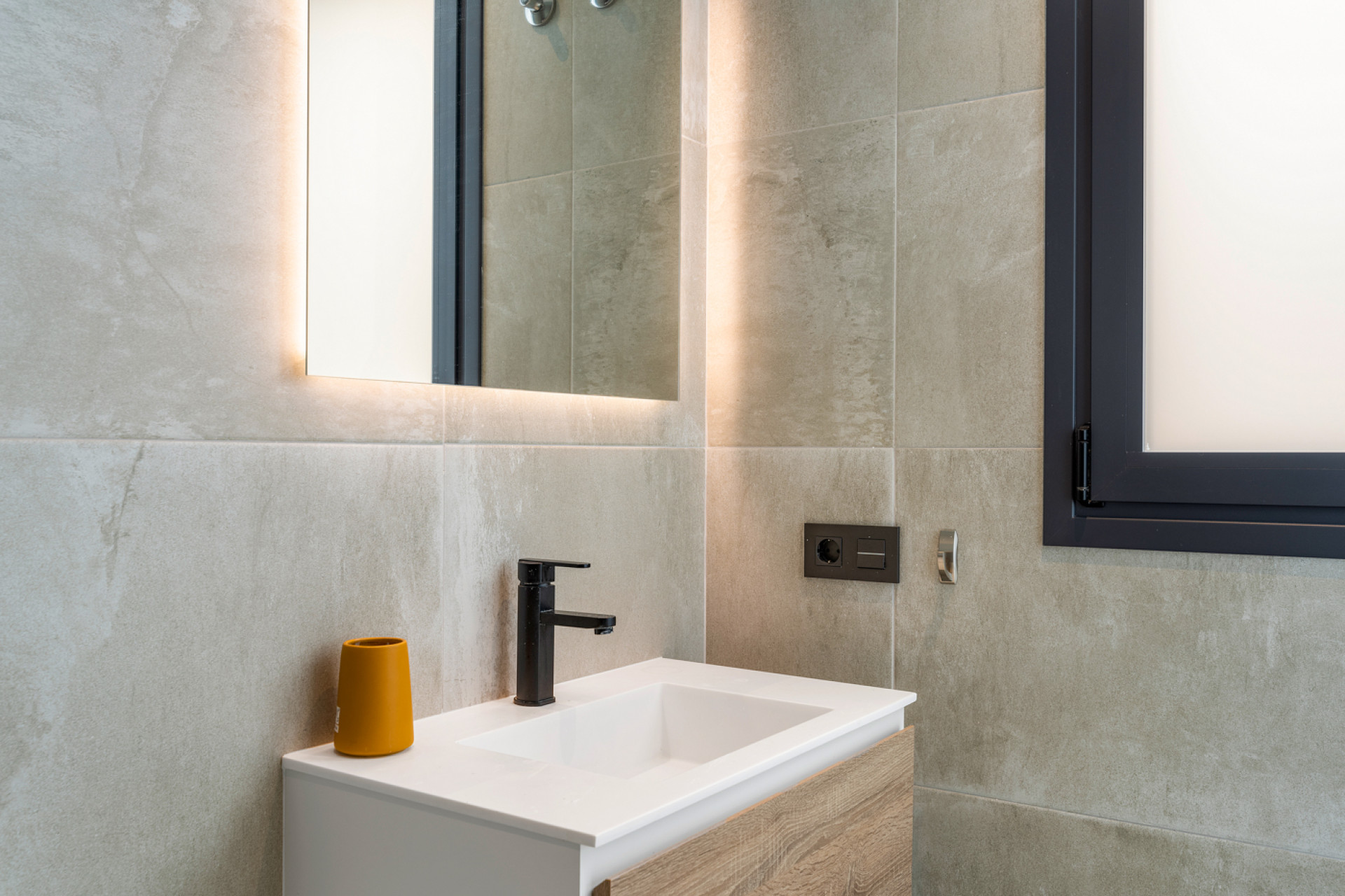 Reventa - 3. Casa indepiende - Ciudad Quesada - Pueblo Lucero