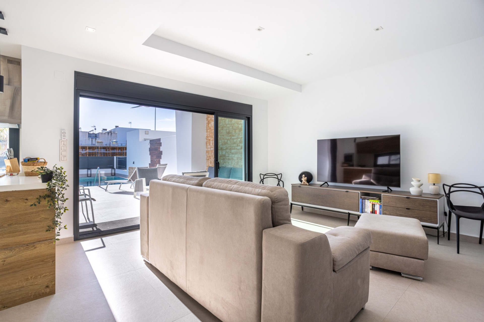 Reventa - 3. Casa indepiende - Dolores - Costa Blanca Sur