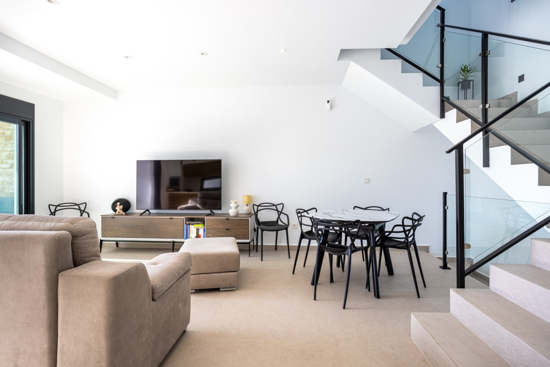 Reventa - 3. Casa indepiende - Dolores - Costa Blanca Sur