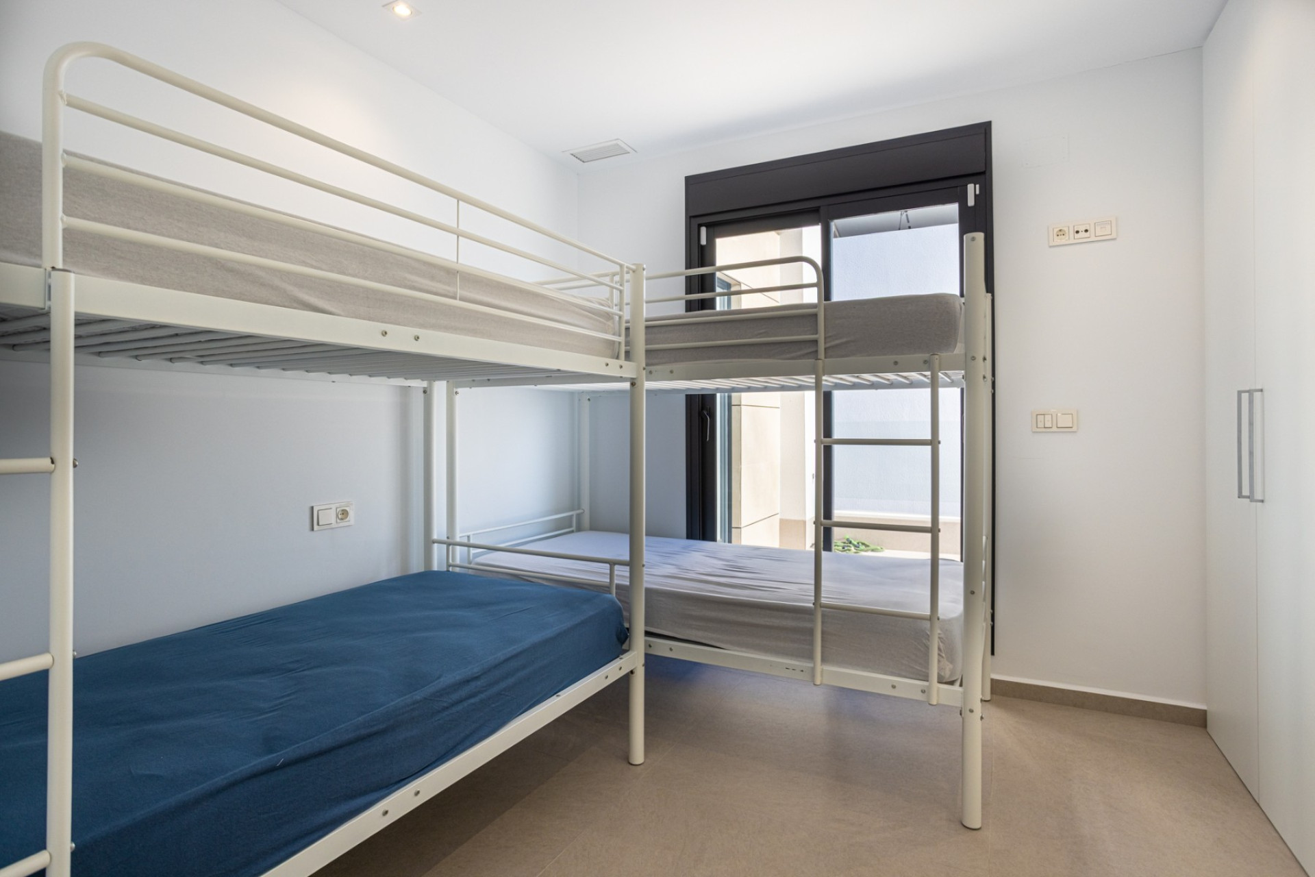 Reventa - 3. Casa indepiende - Dolores - Costa Blanca Sur