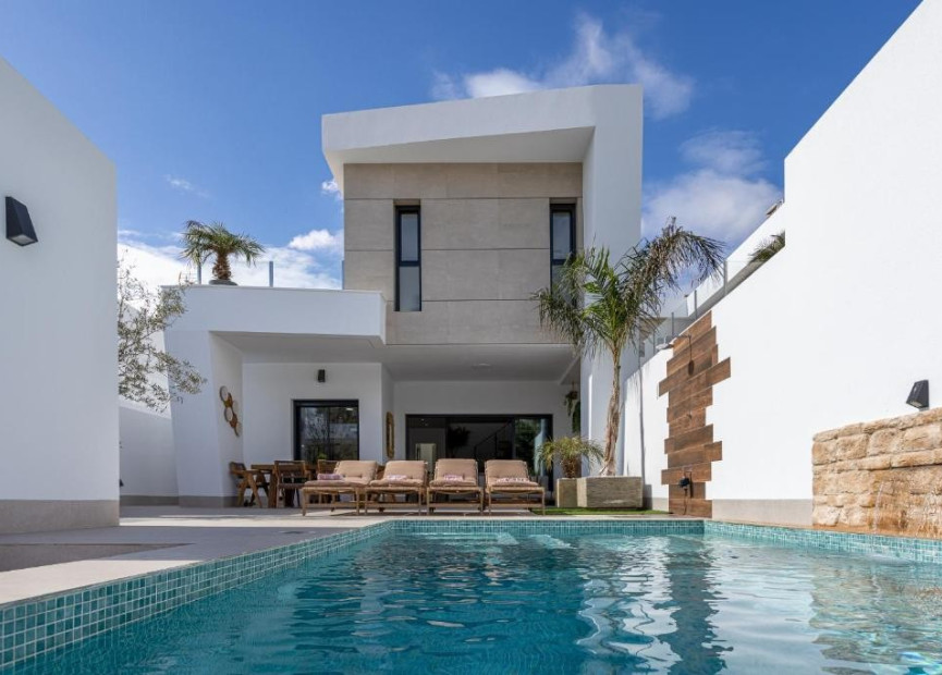Reventa - 3. Casa indepiende - Dolores - Costa Blanca Sur