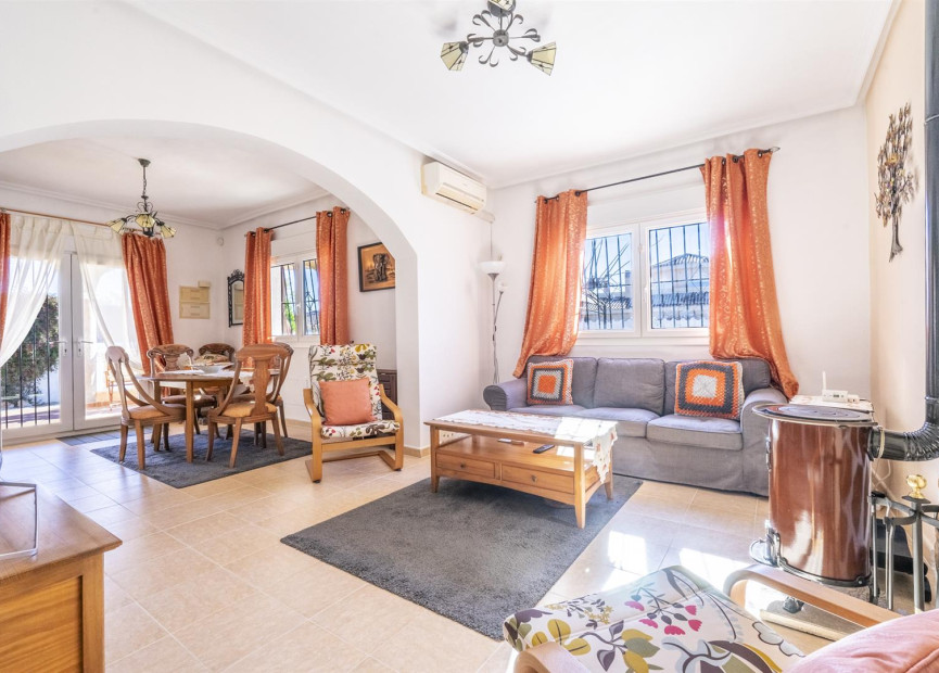 Reventa - 3. Casa indepiende - Gea y Truyols - Costa Calida