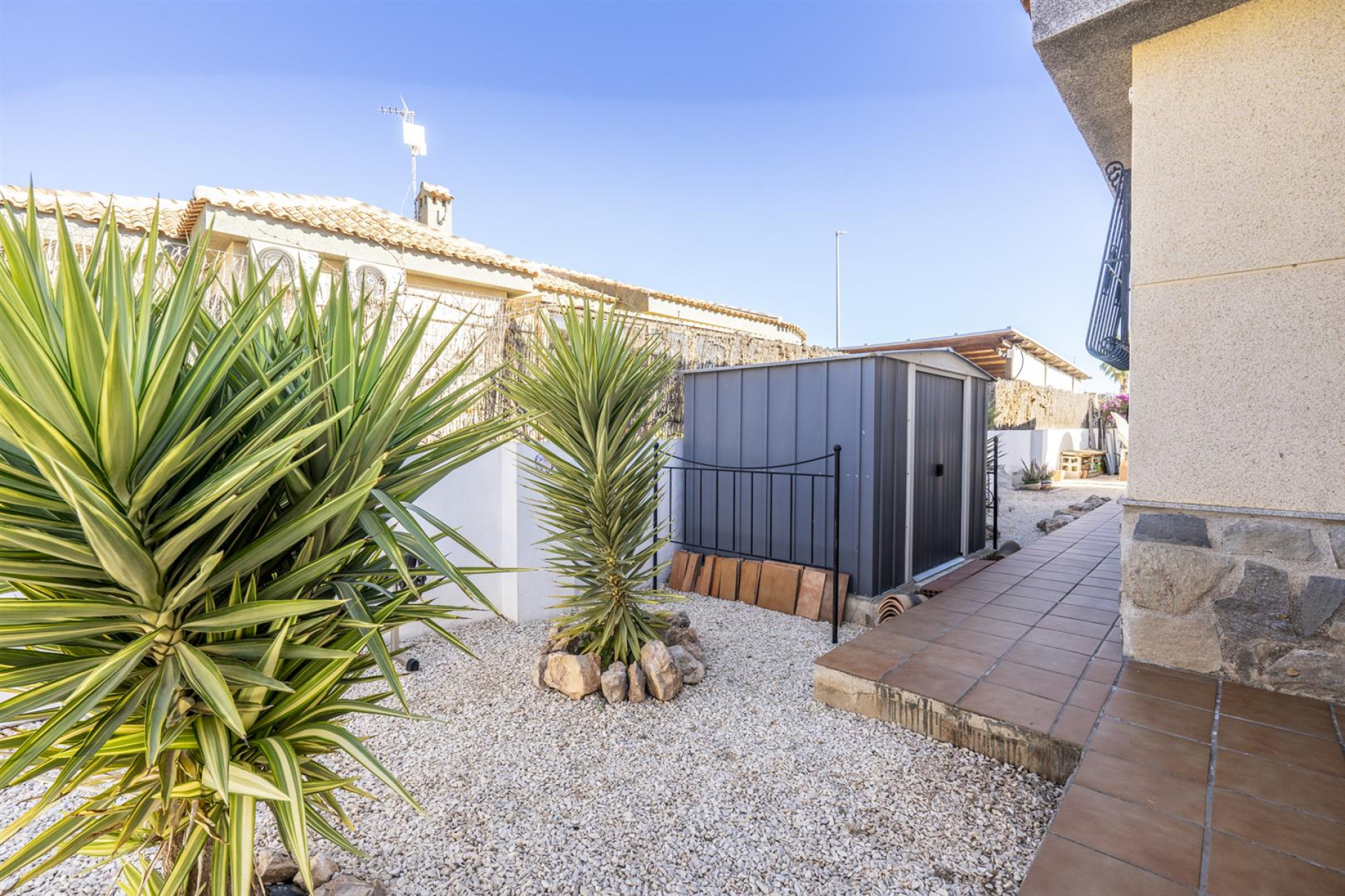 Reventa - 3. Casa indepiende - Gea y Truyols - Costa Calida