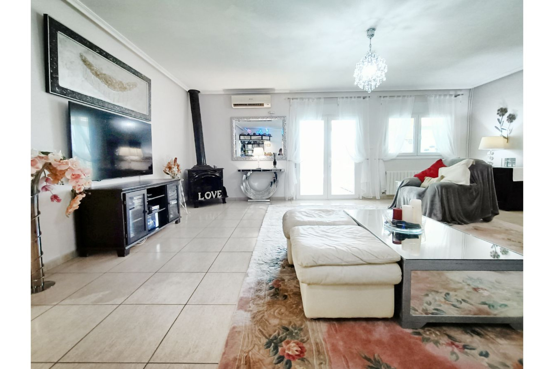 Reventa - 3. Casa indepiende - Gea y Truyols - Urb Lo Santiago